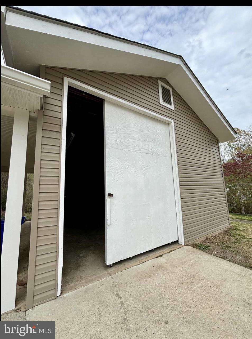 JONES VIEW - Residential