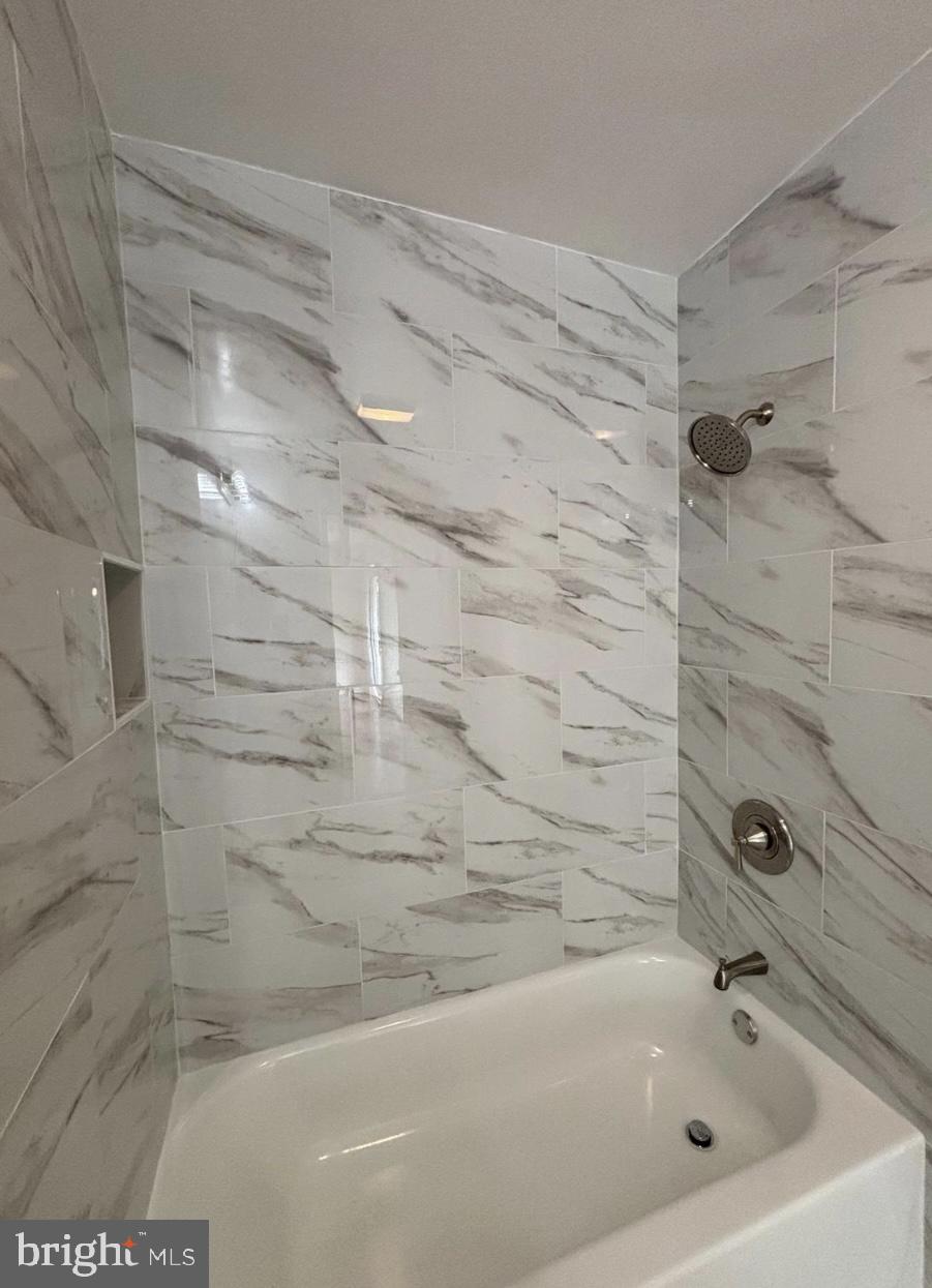 JONES VIEW - Residential