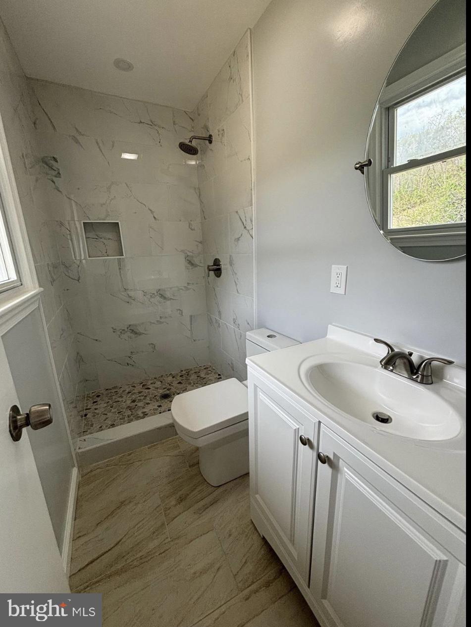 JONES VIEW - Residential