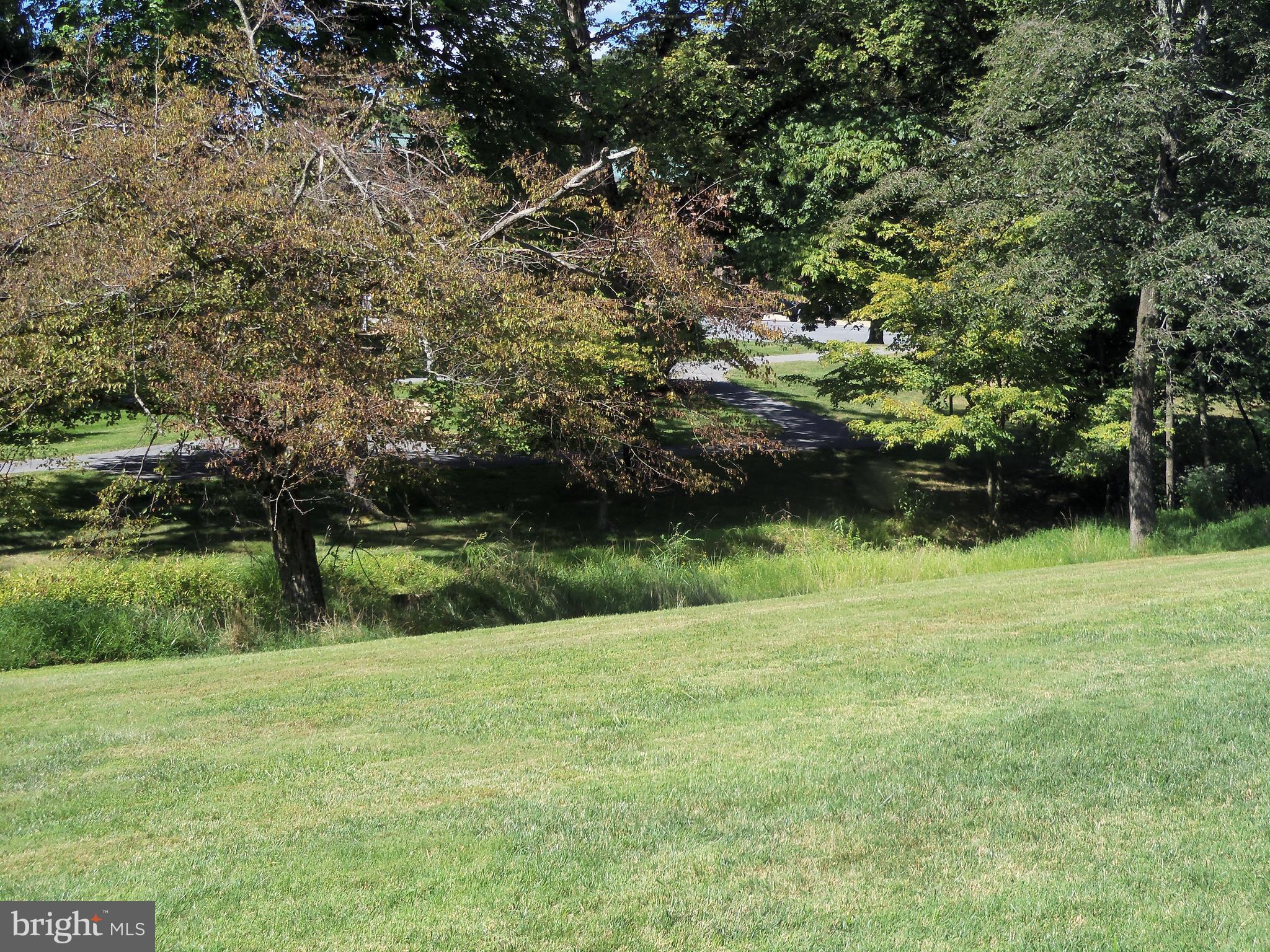 LEISURE WORLD - Residential