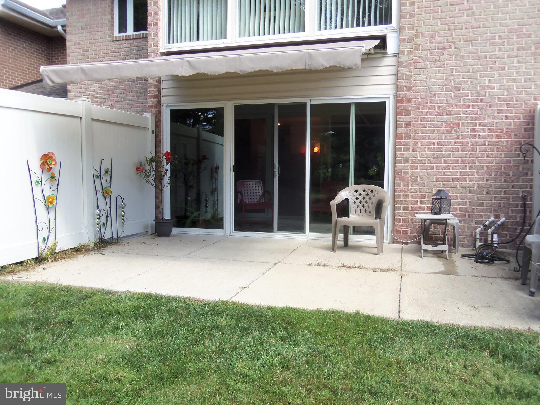 LEISURE WORLD - Residential