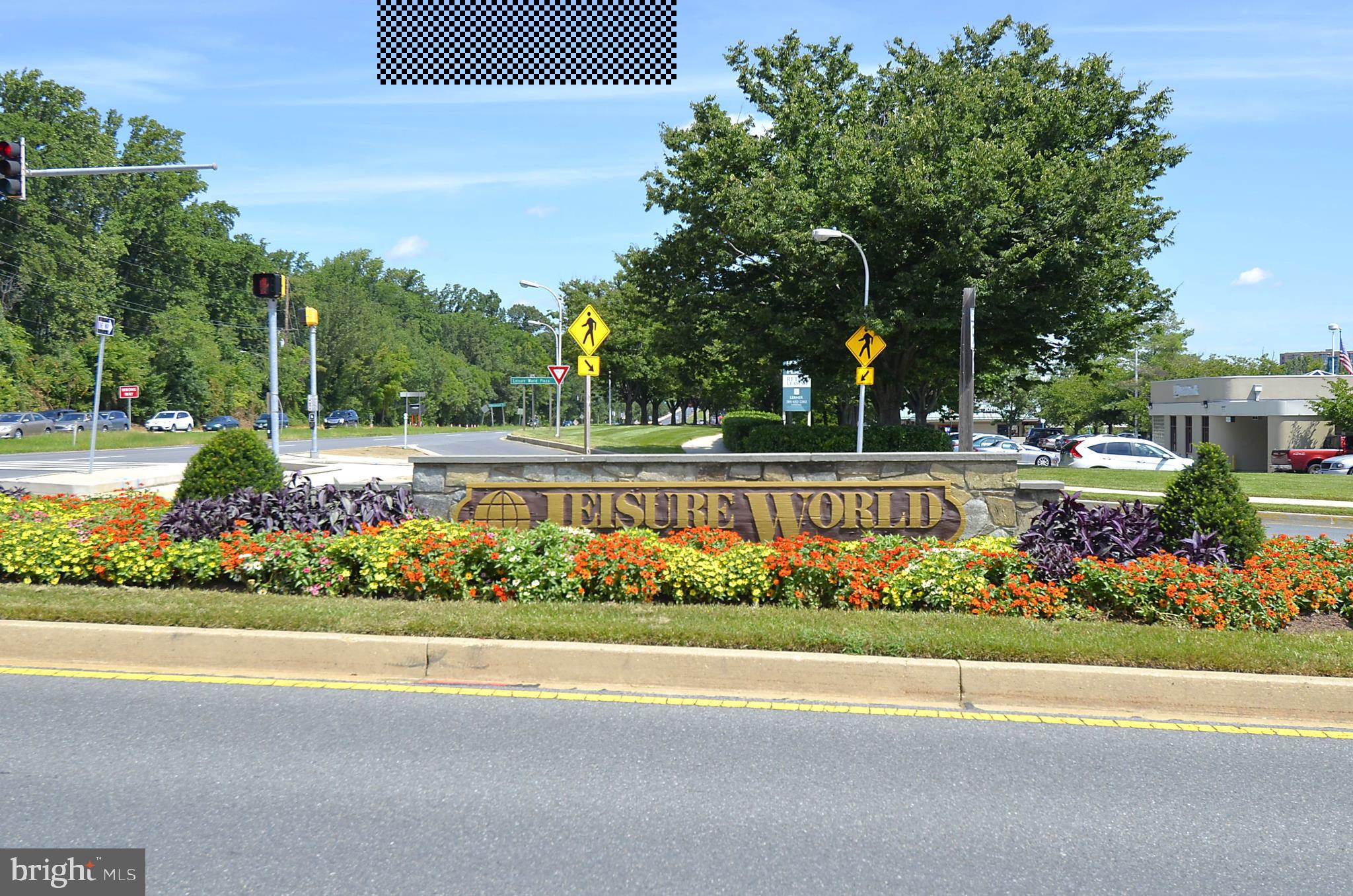LEISURE WORLD - Residential