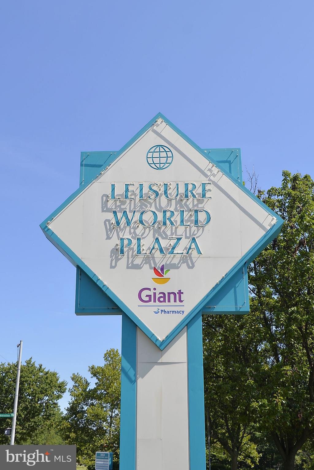 LEISURE WORLD - Residential