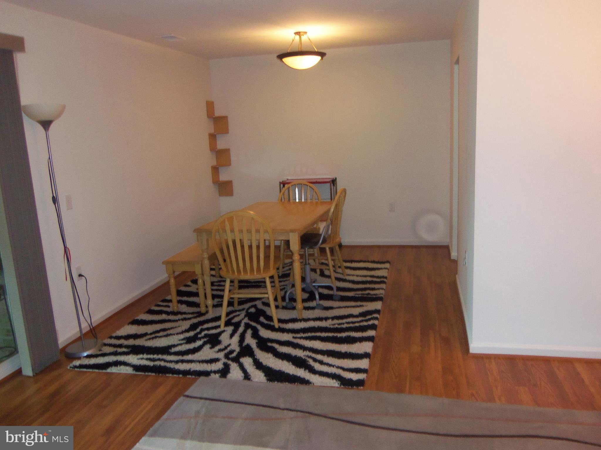 LEISURE WORLD - Residential