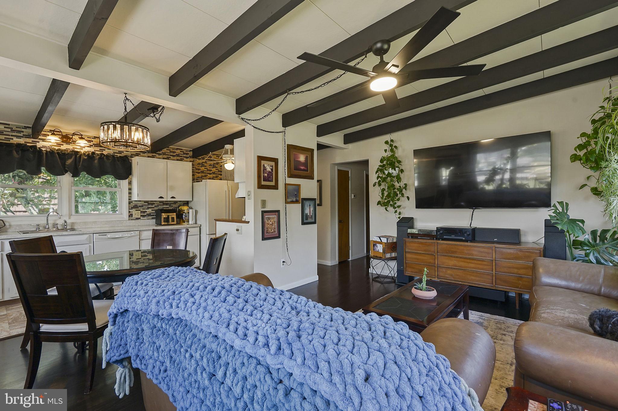 104 PRICE DRIVE