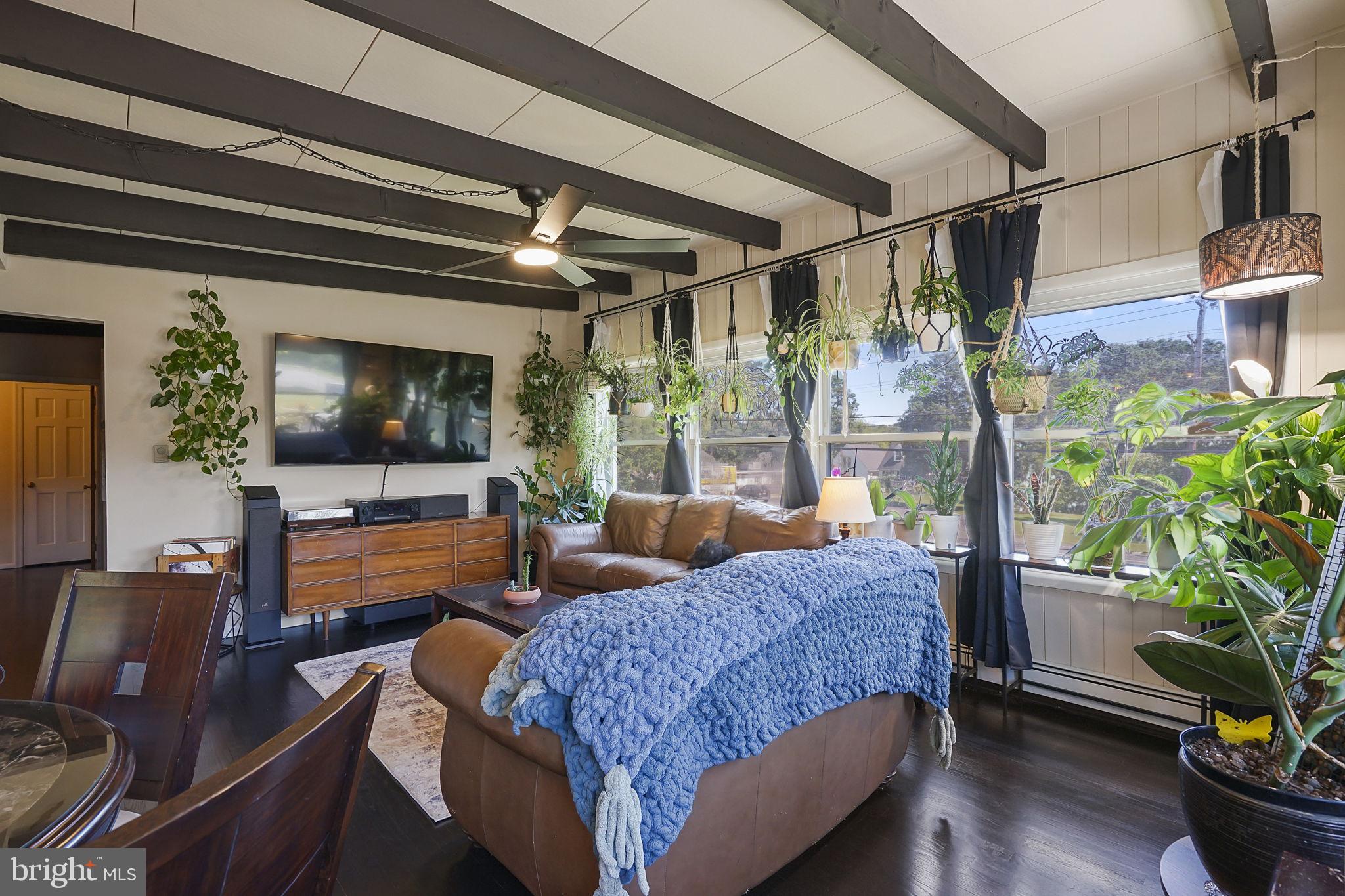 104 PRICE DRIVE