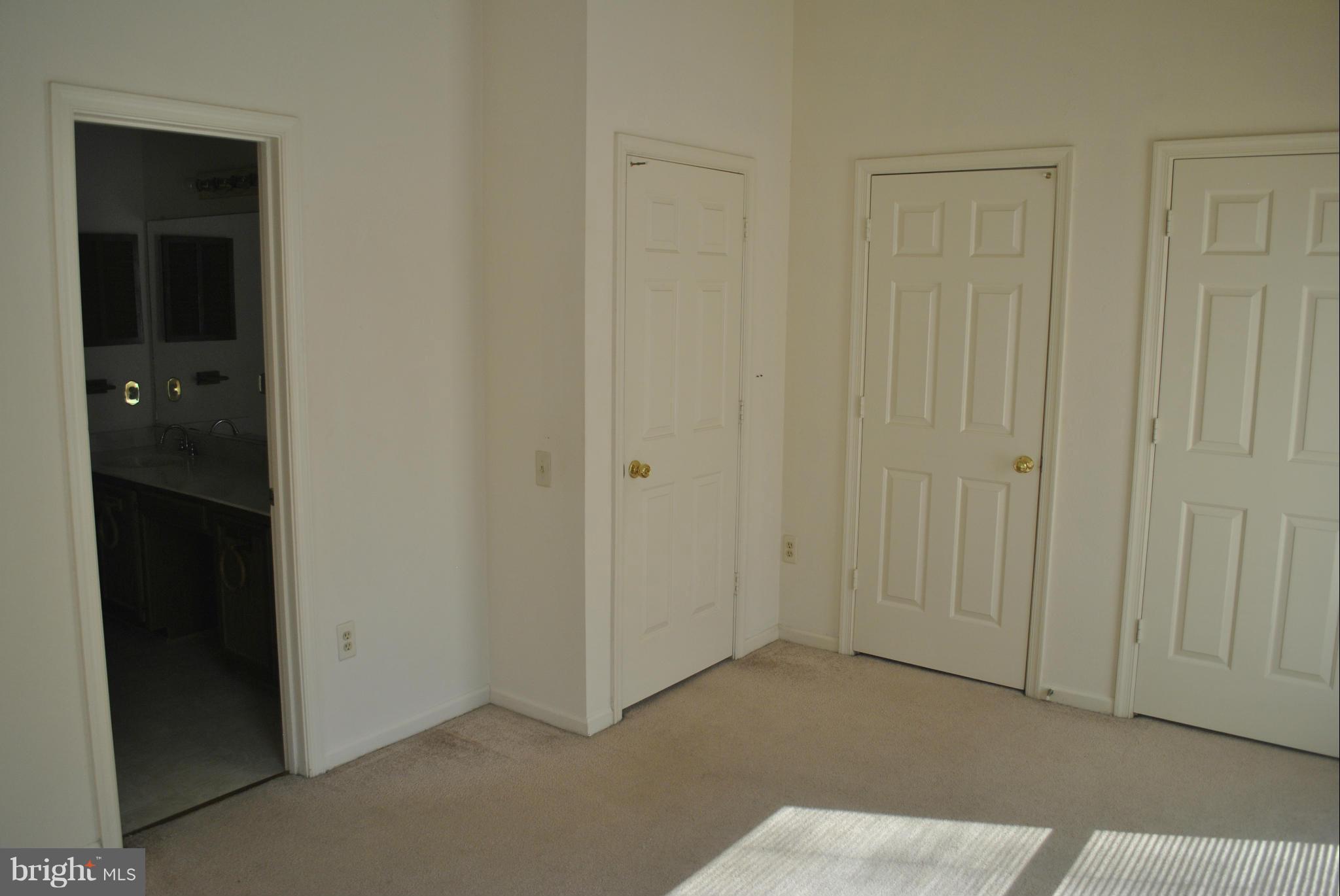 WOODSTONE - Residential Lease