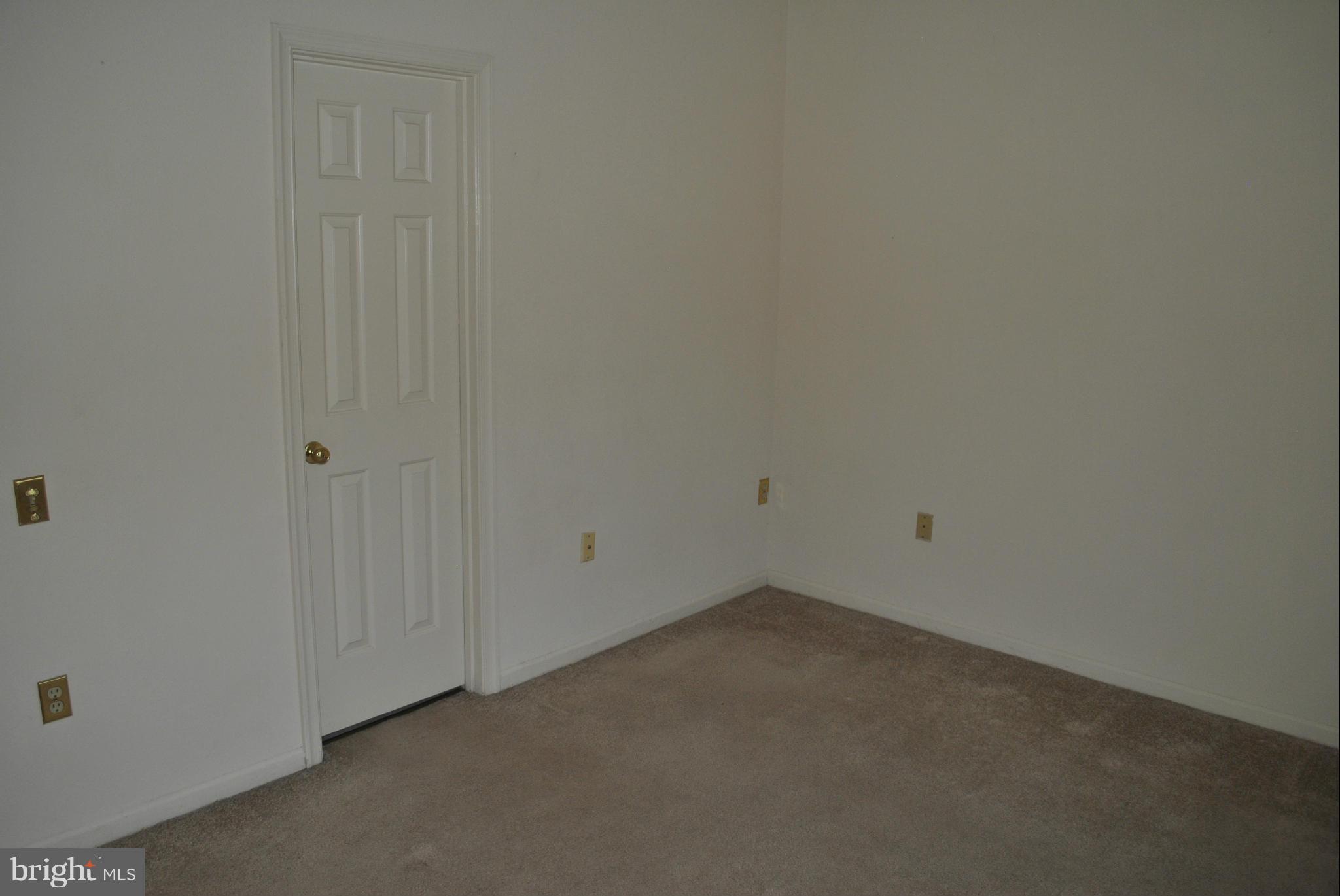 WOODSTONE - Residential Lease