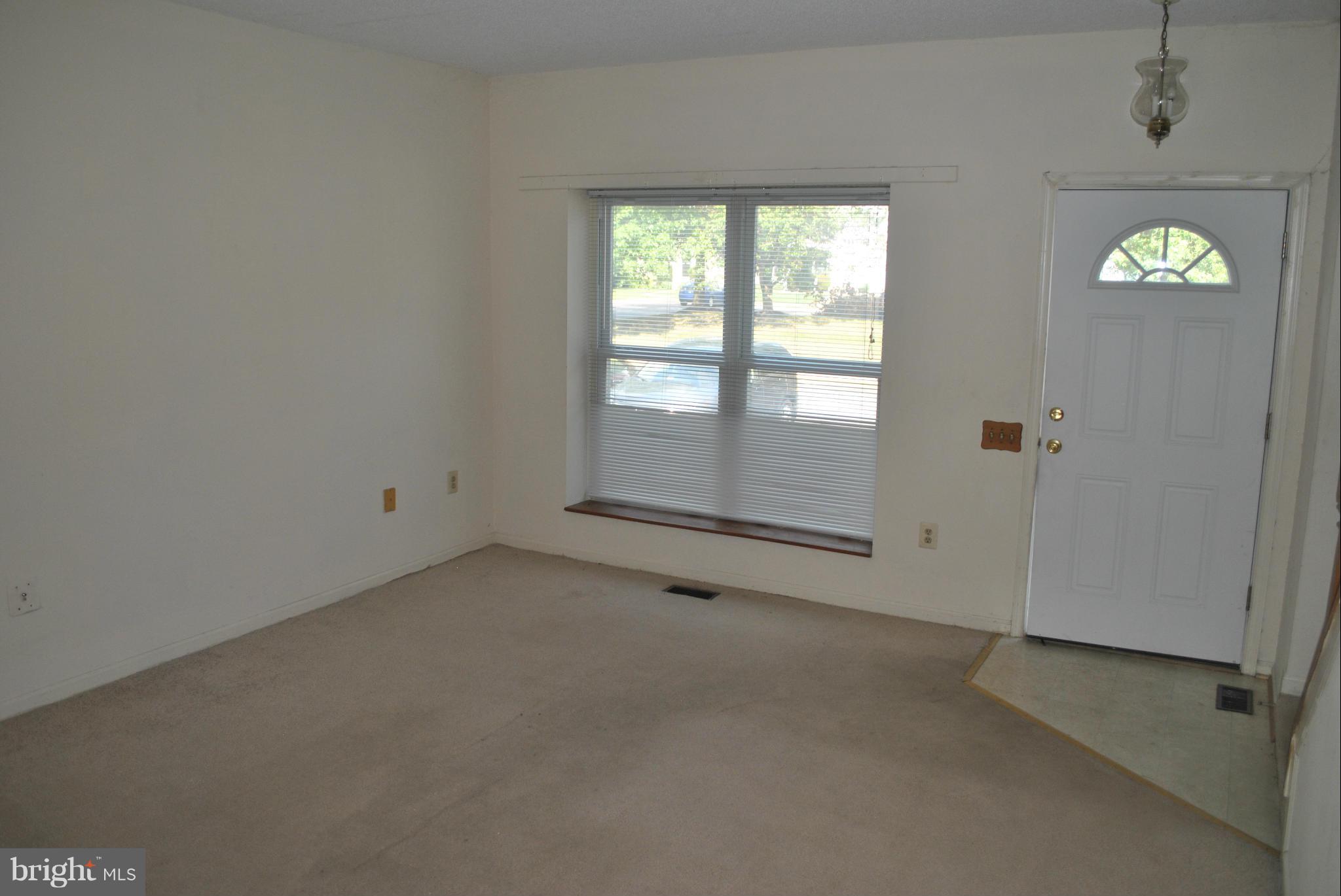 WOODSTONE - Residential Lease