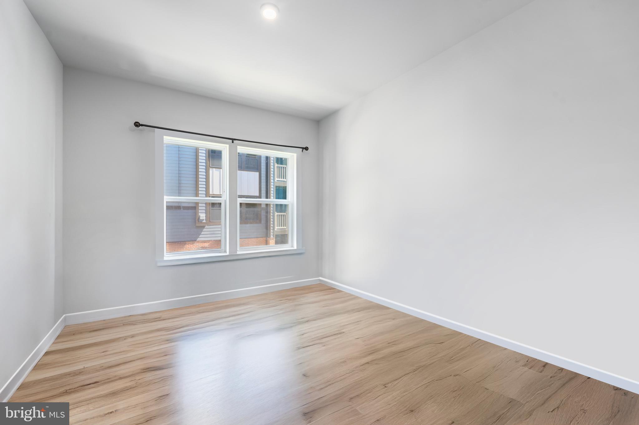 ELLIPSE AT WESTFIELDS - Residential