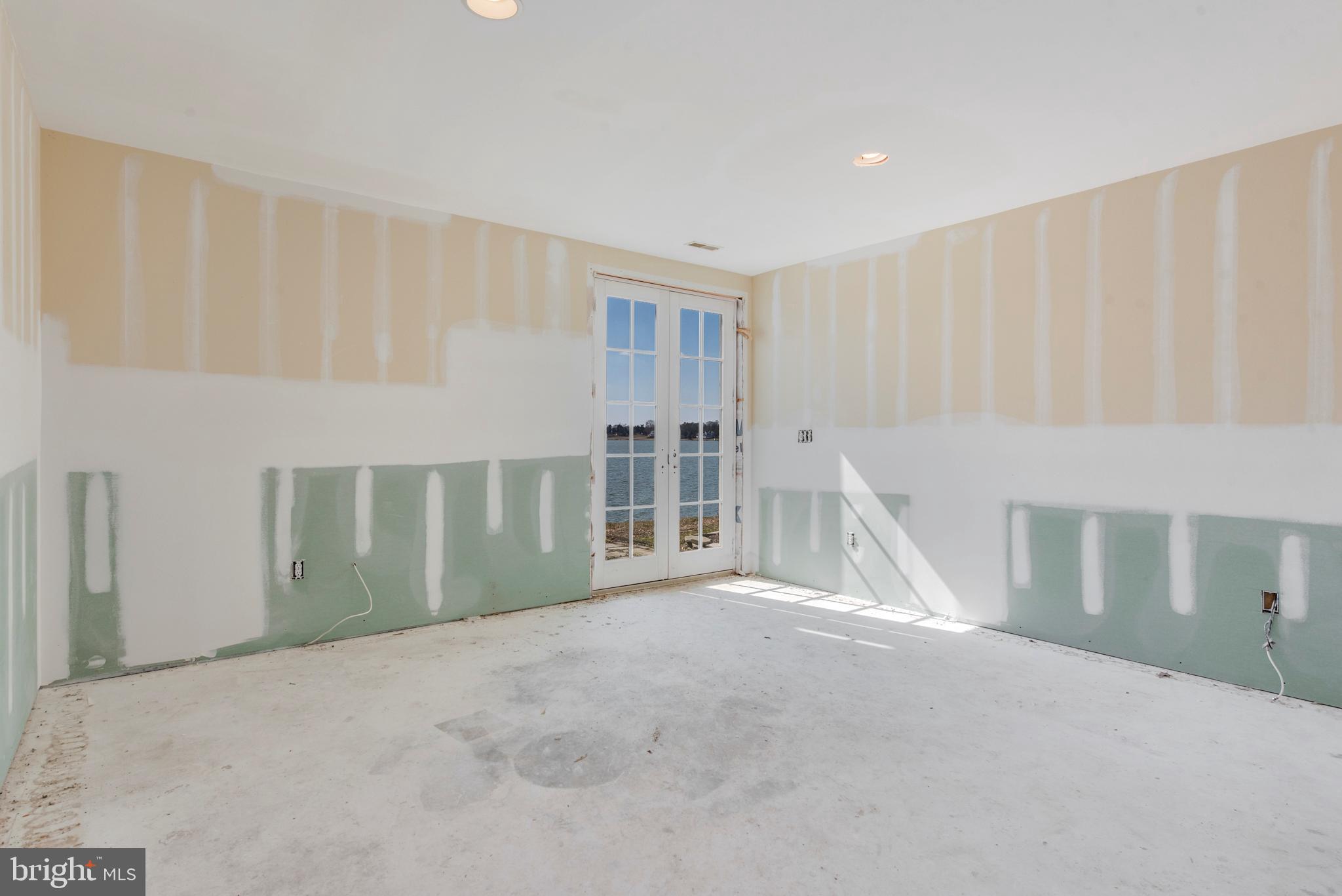 MELVIN POINT - Residential