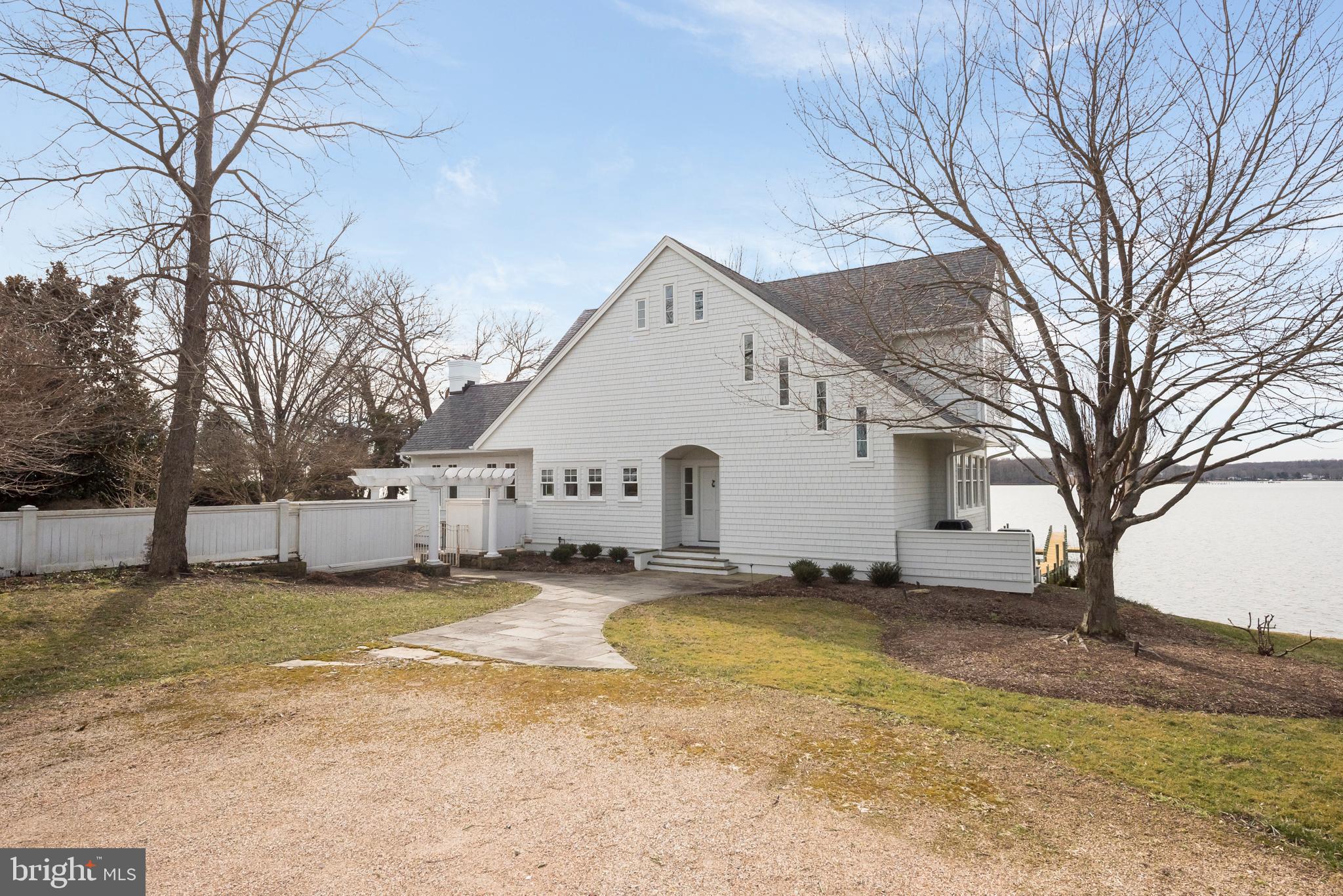 MELVIN POINT - Residential