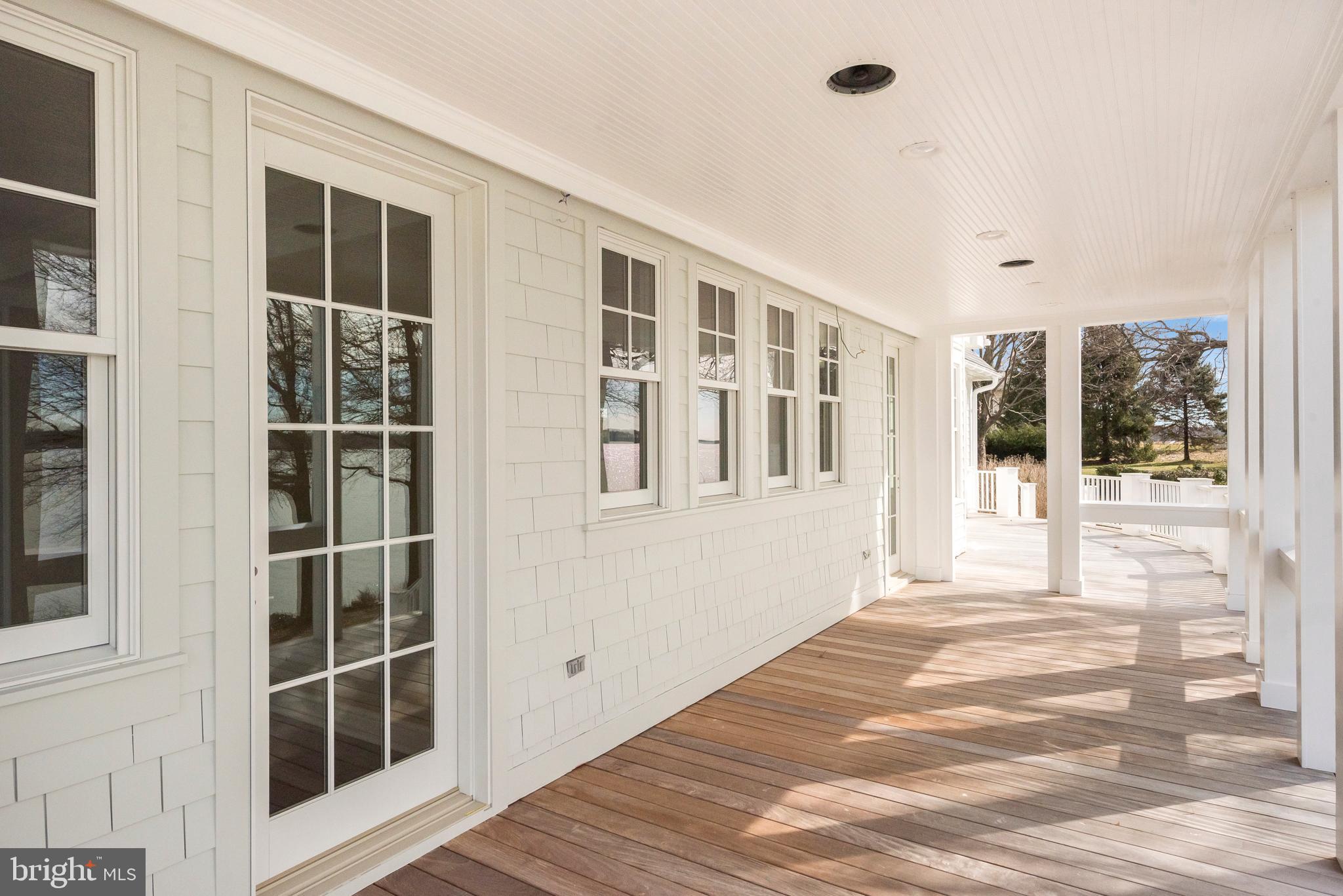 MELVIN POINT - Residential