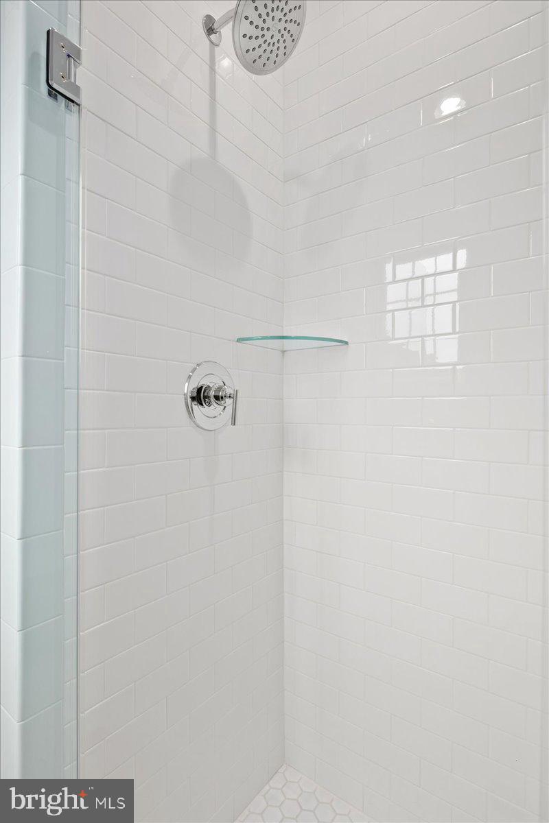 OAKWOOD - Residential