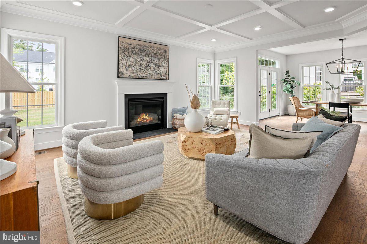 OAKWOOD - Residential