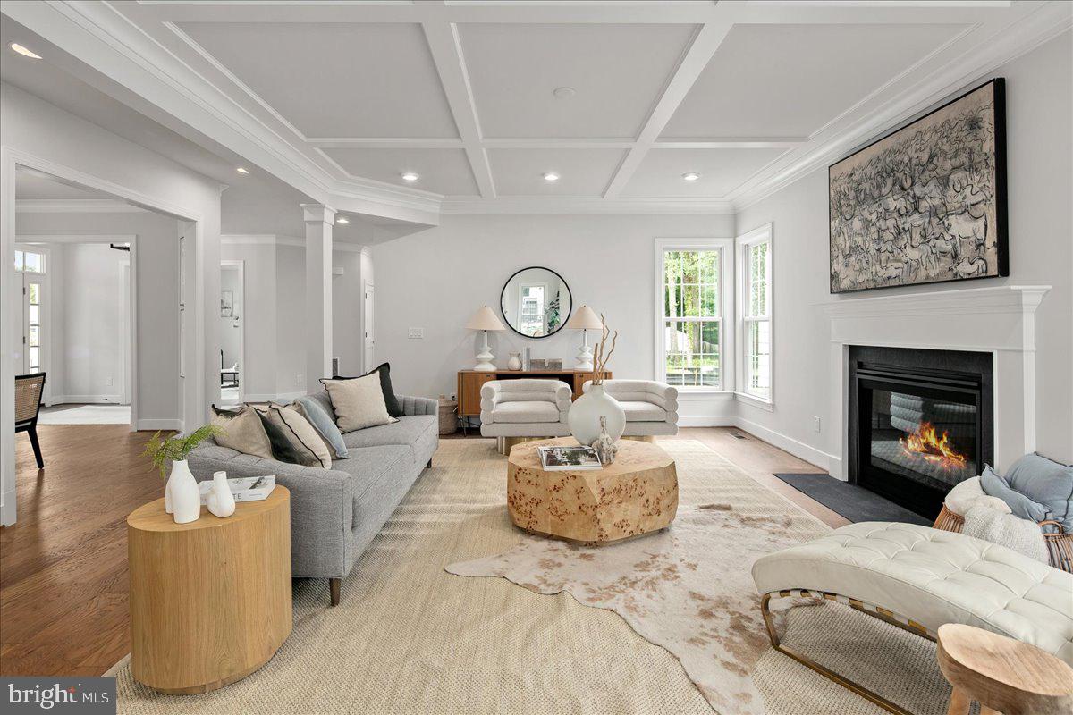 OAKWOOD - Residential