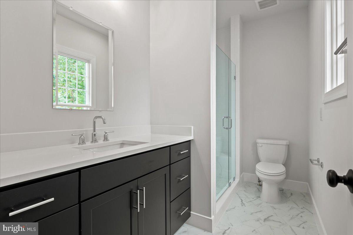 OAKWOOD - Residential