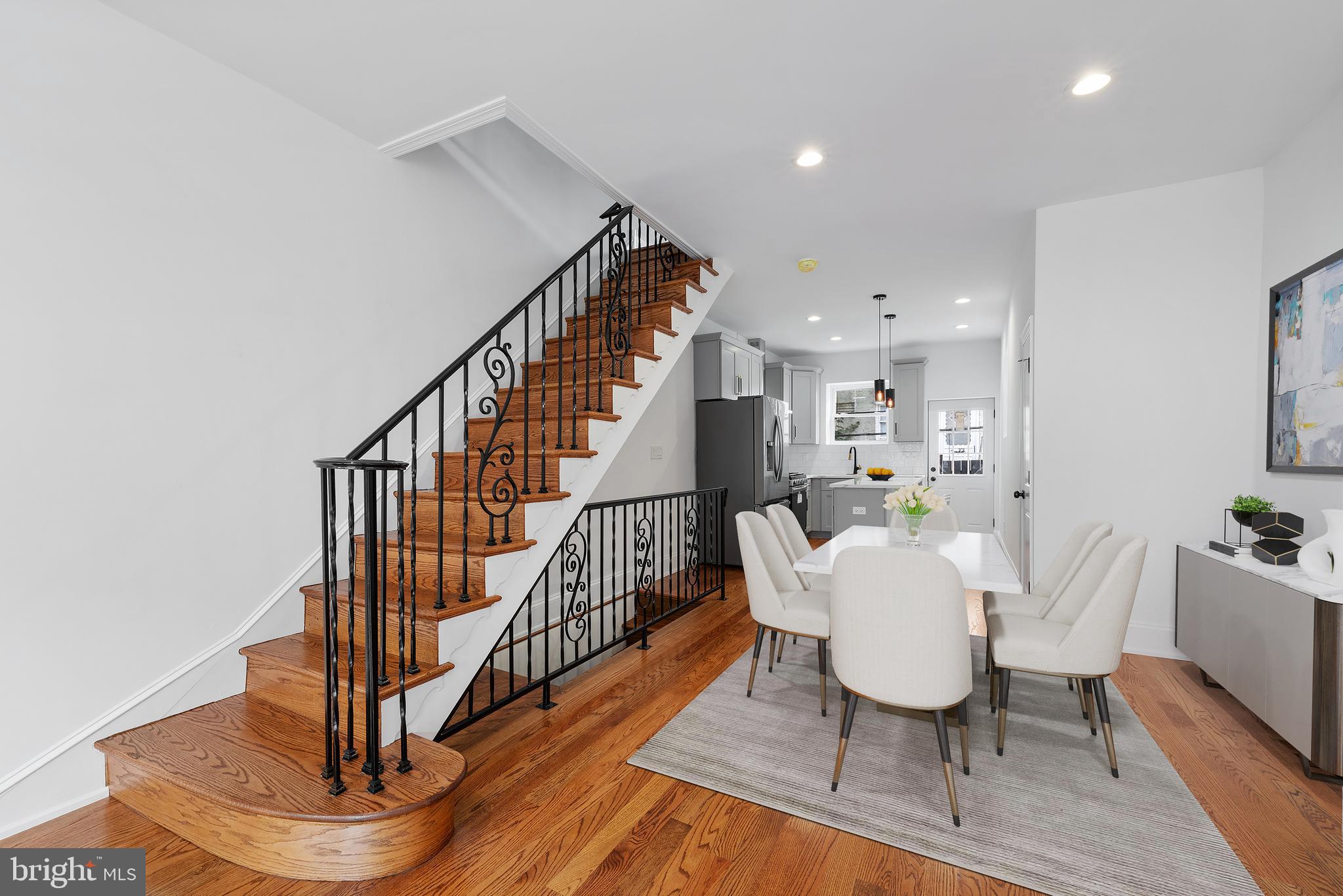 GIRARD ESTATES - Residential