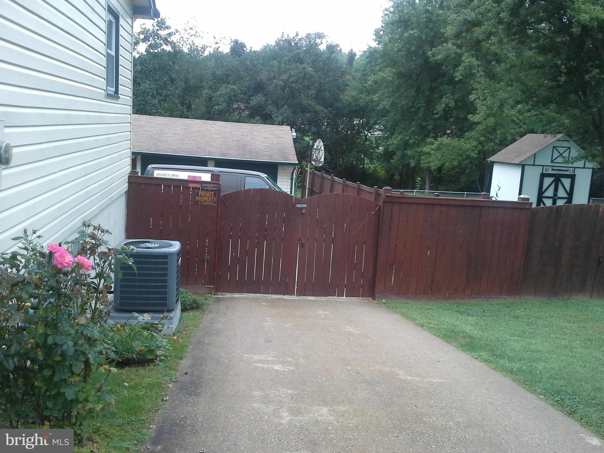 DALE CITY - Residential