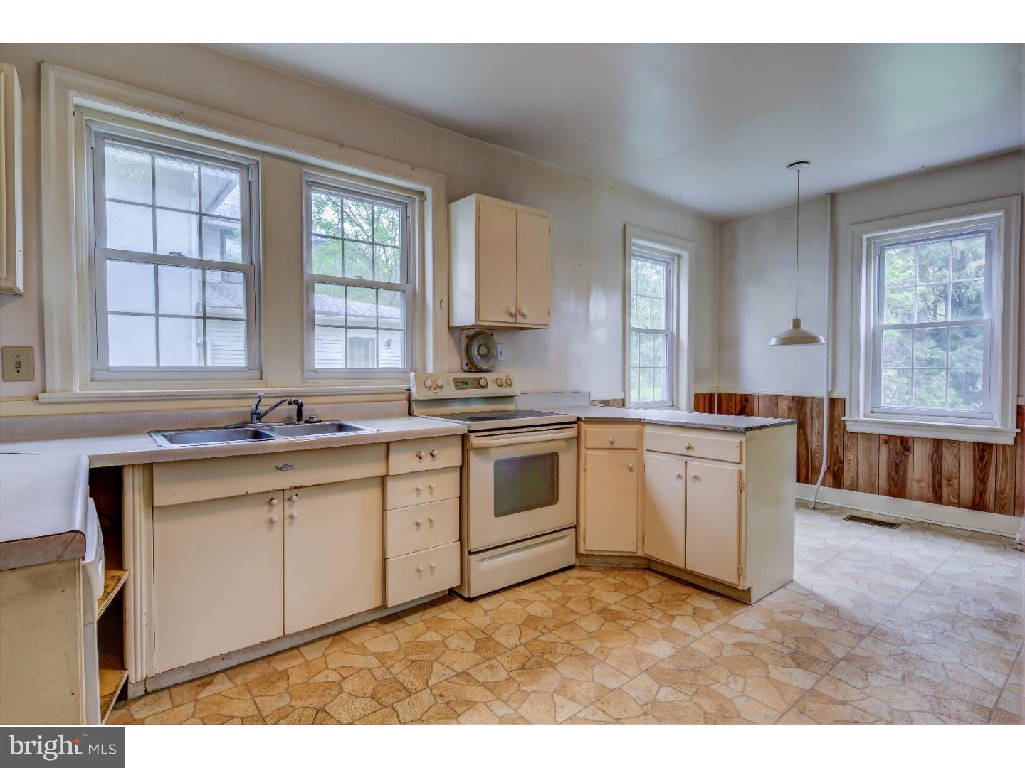 NORTH WAYNE - Residential