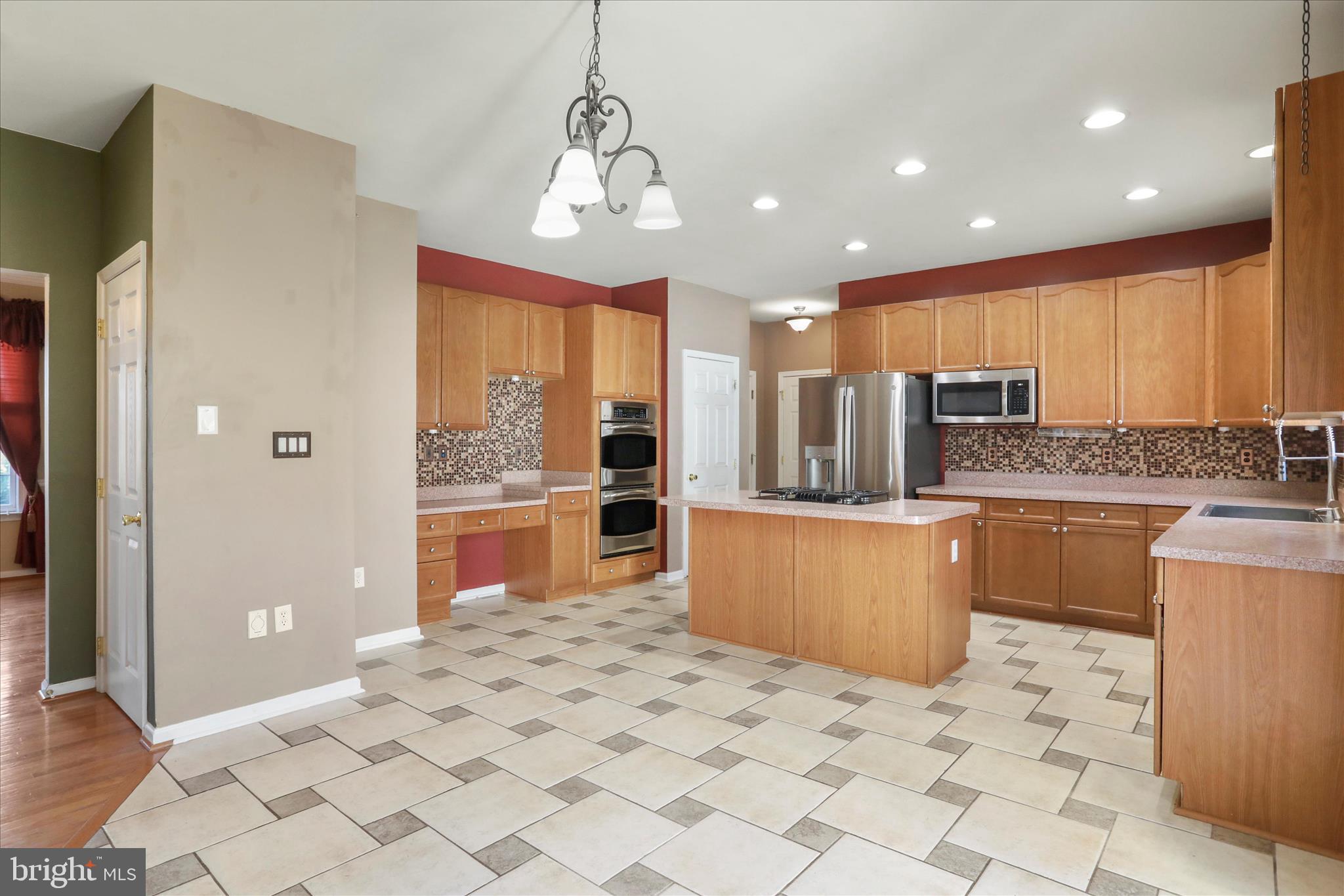 MCCAULEY CROSSING - Residential