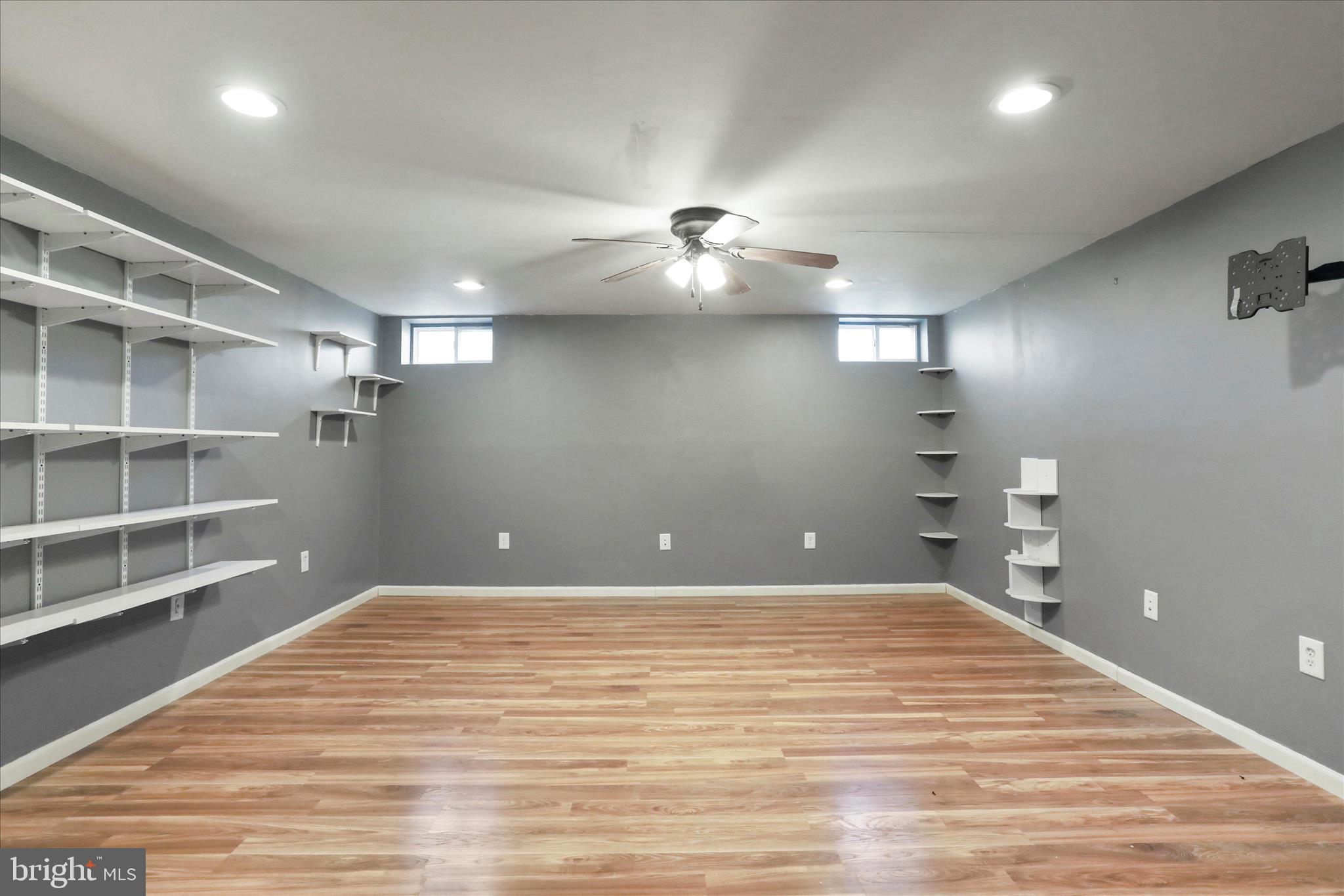 MCCAULEY CROSSING - Residential