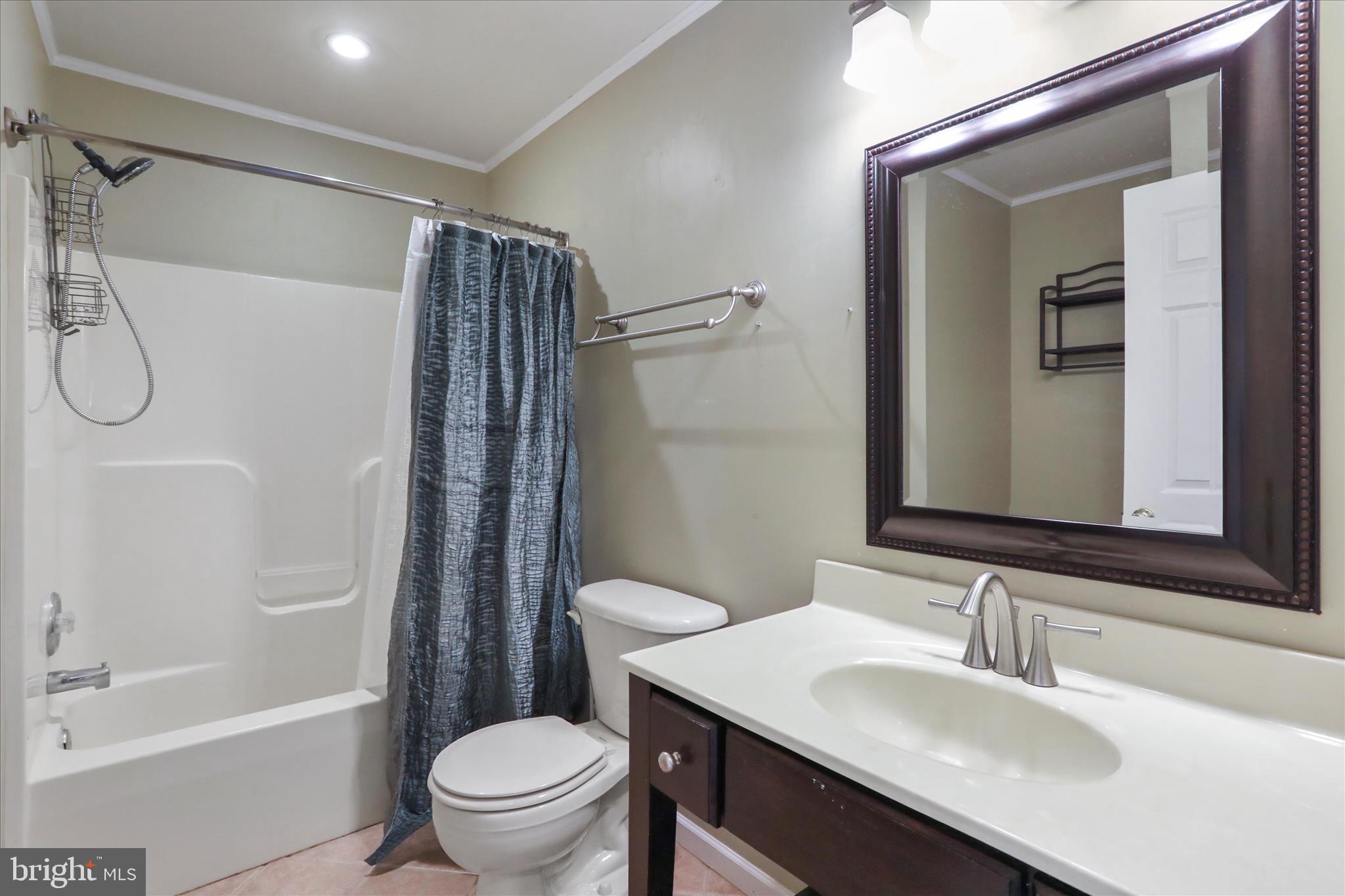 MCCAULEY CROSSING - Residential