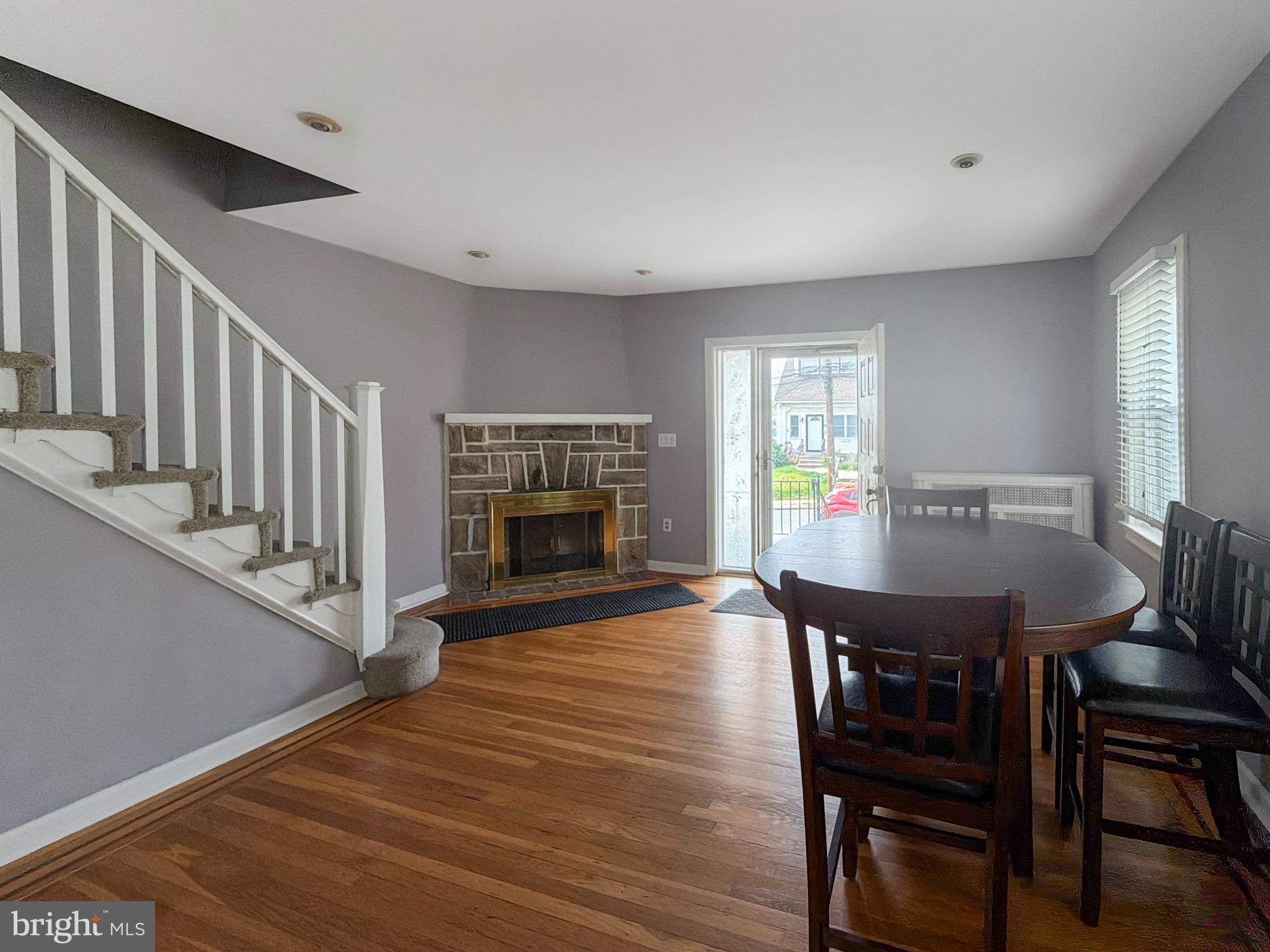 LLANERCH - Residential