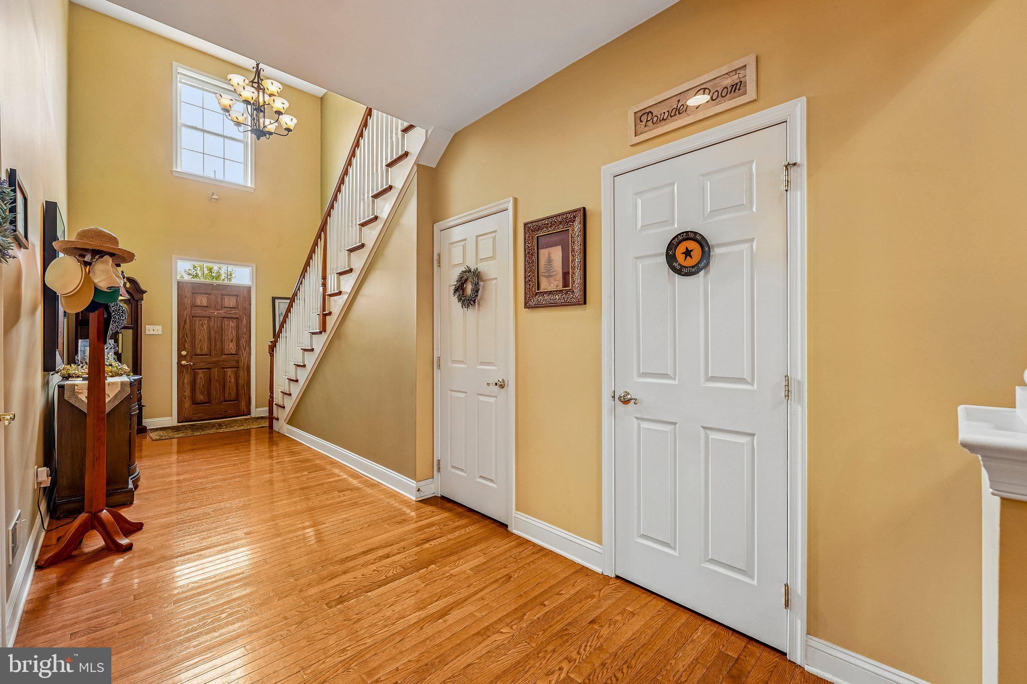 1083 ARBOUR LANE