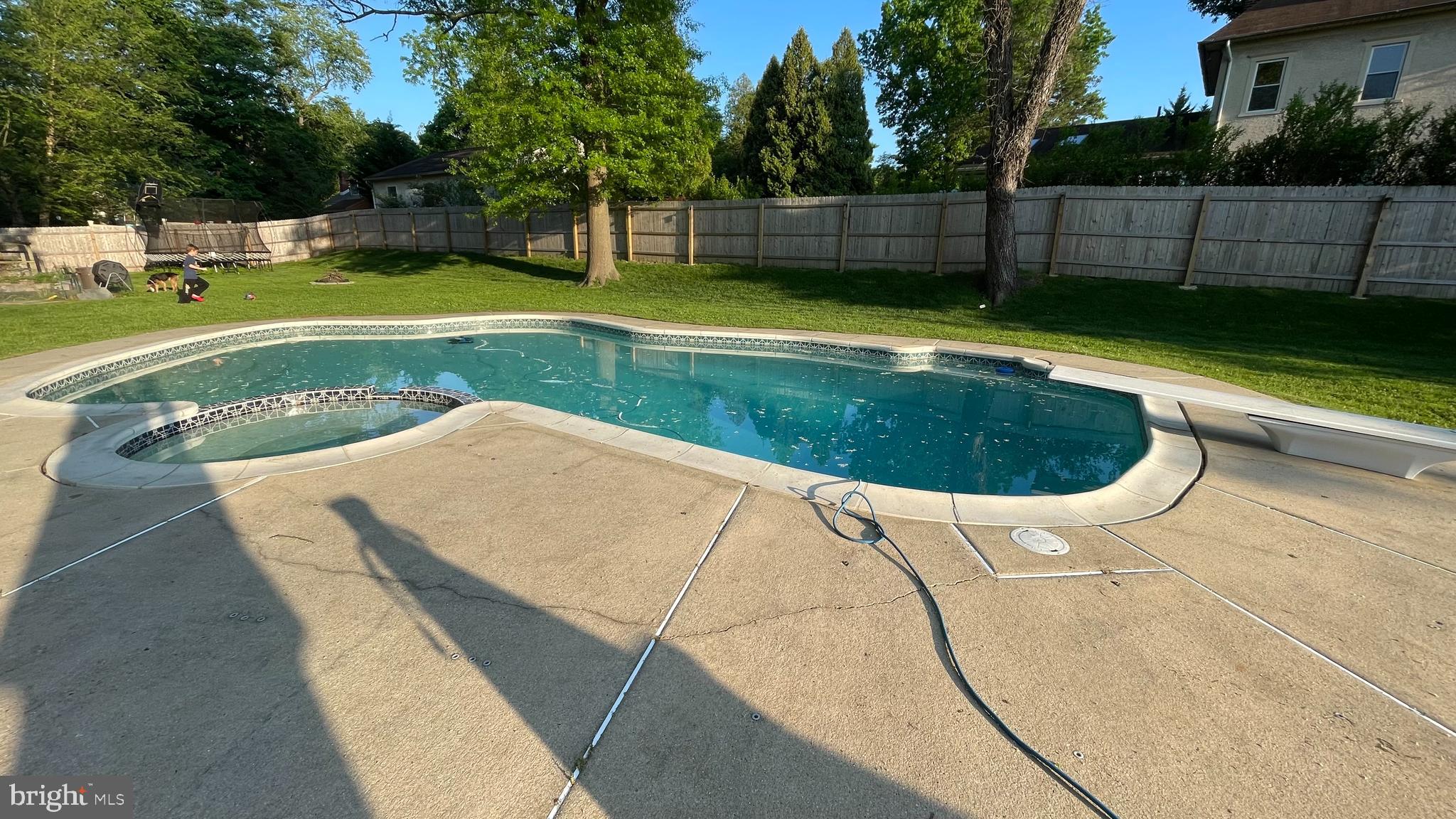 ELLIGER PARK - Residential