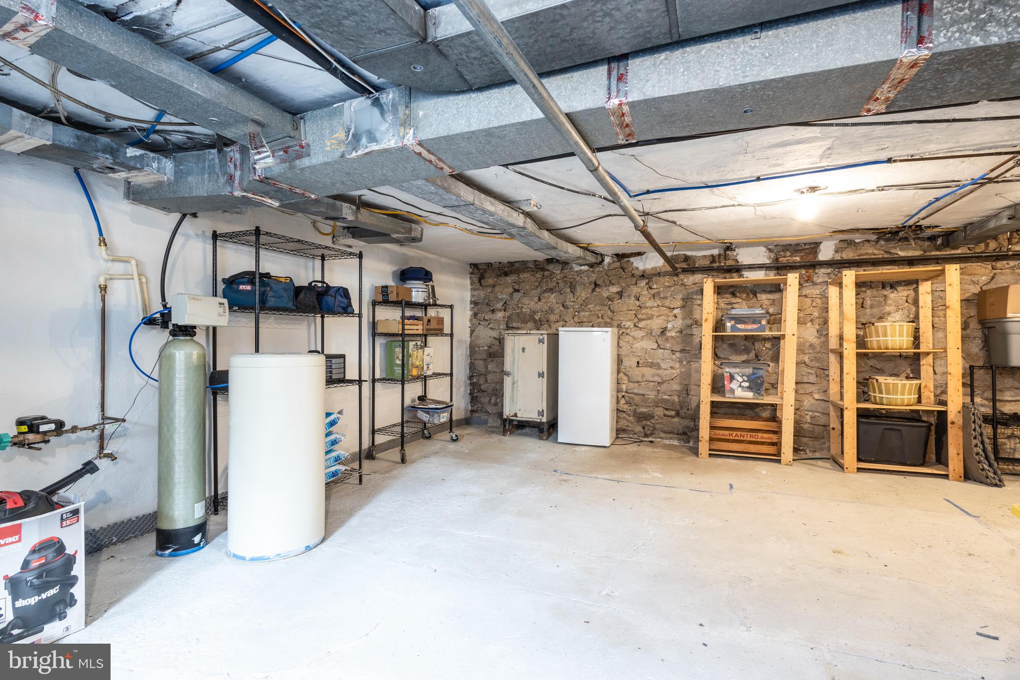 ELLIGER PARK - Residential