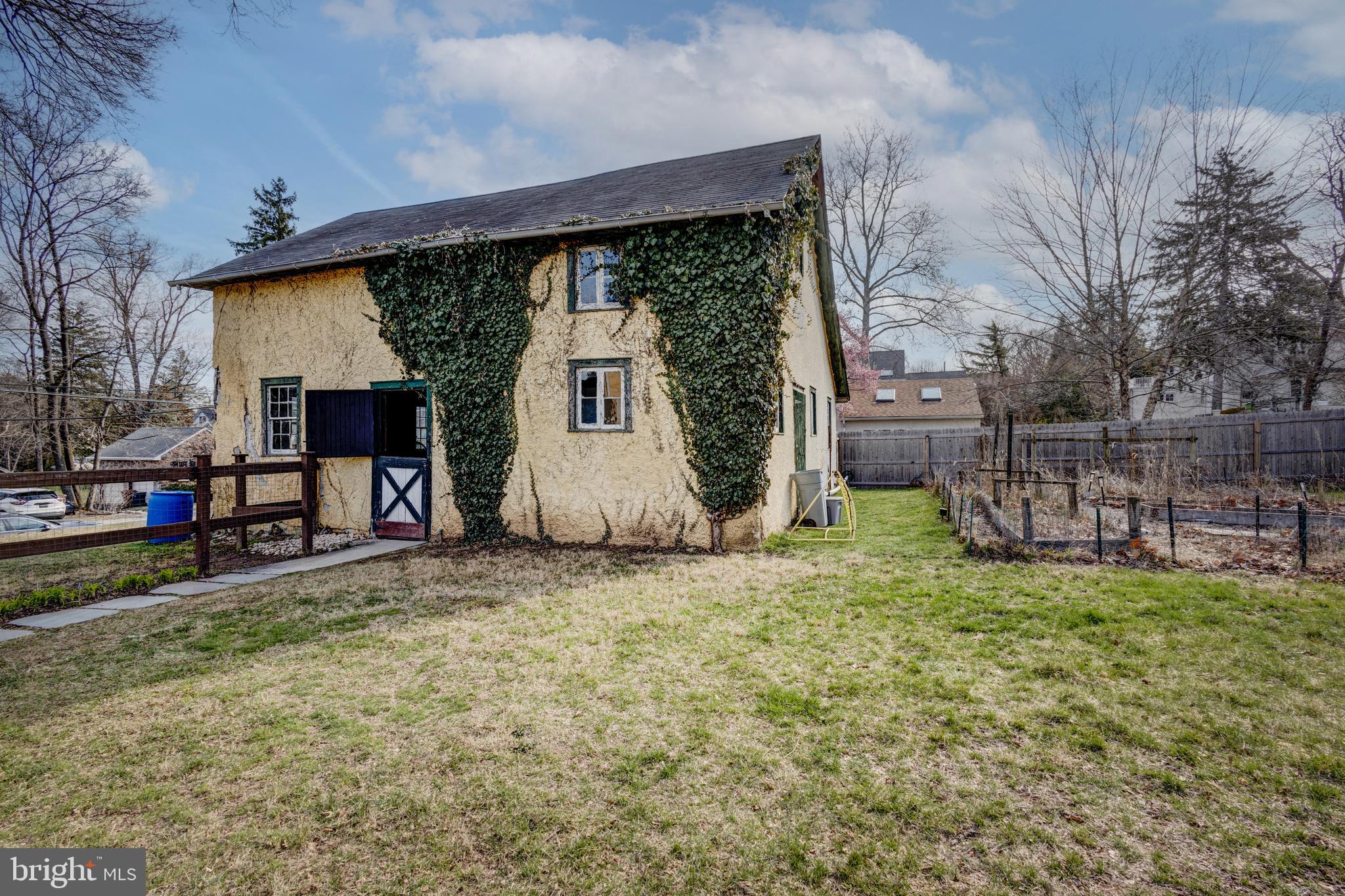 ELLIGER PARK - Residential