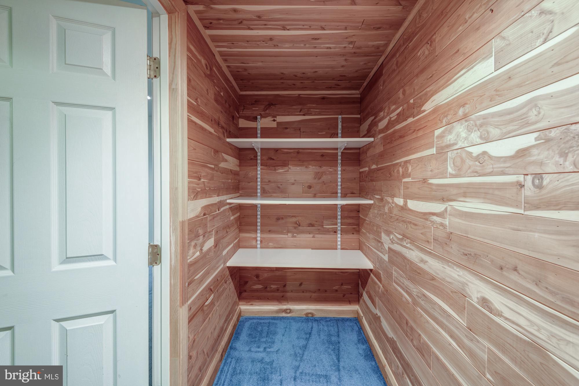 THORNWOOD - Residential