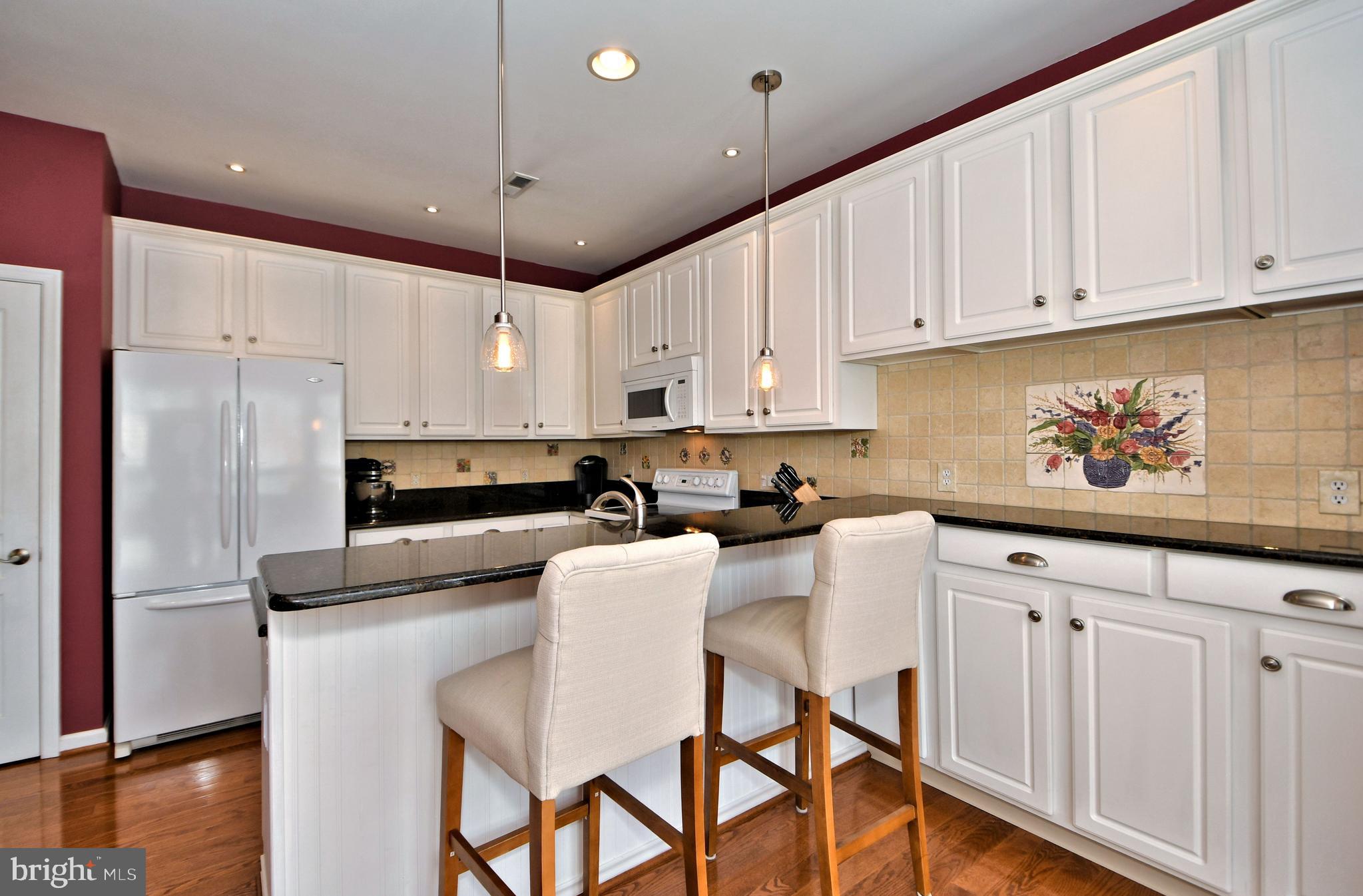 DOYLESTOWN STATION - Residential