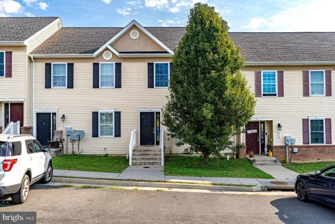 Townhouse For Rent - 514 Hotchkiss Dr<br/> Shenandoah County, WOODSTOCK, VA 22664