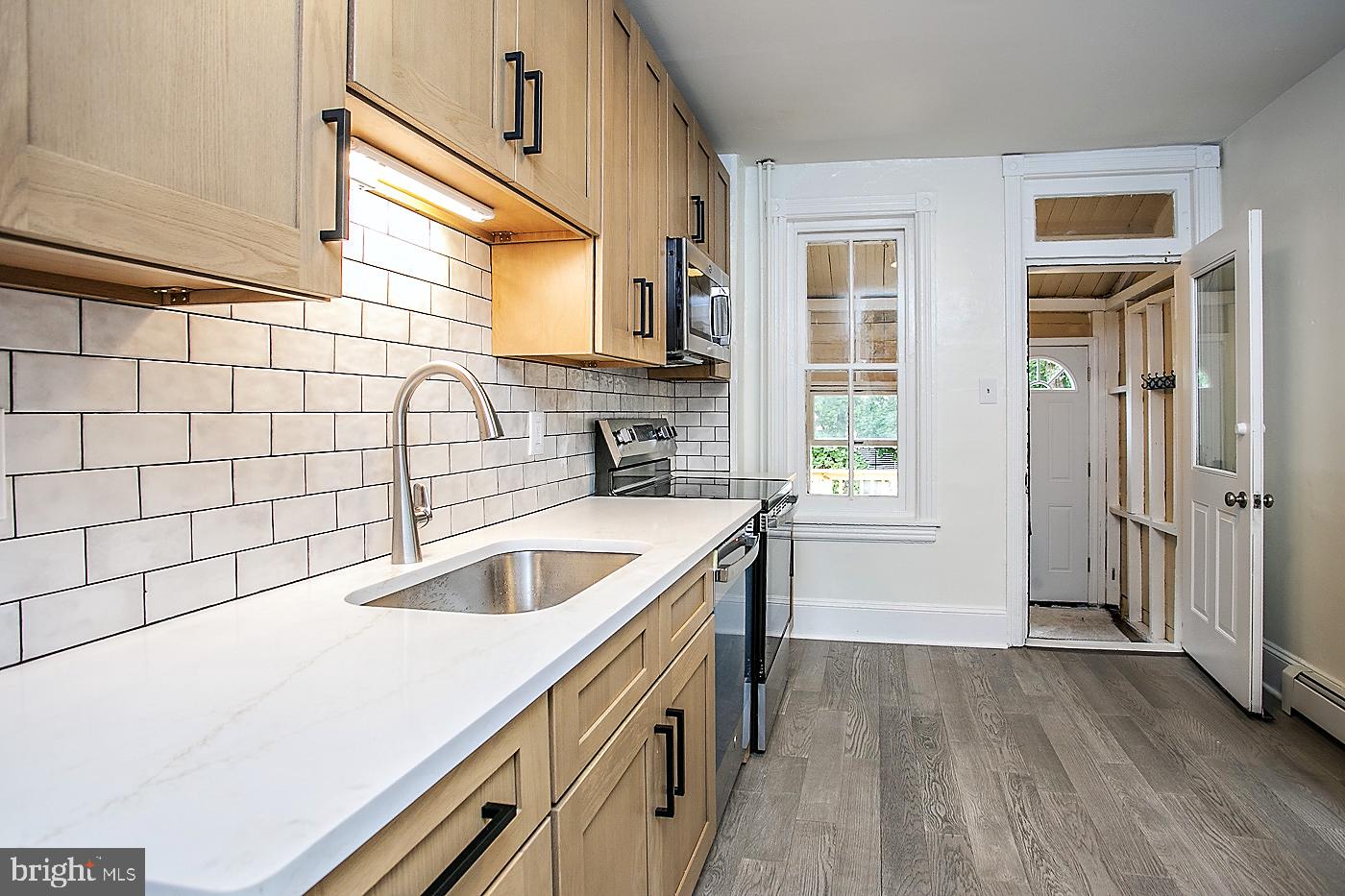 15 FRANKLIN AVENUE