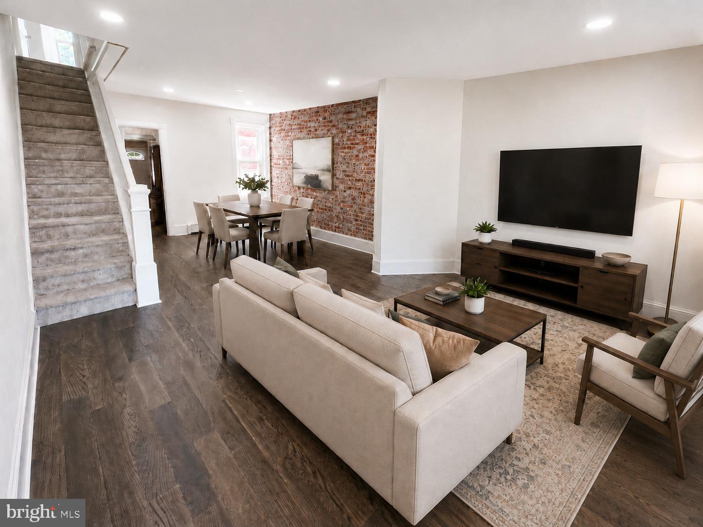 15 FRANKLIN AVENUE