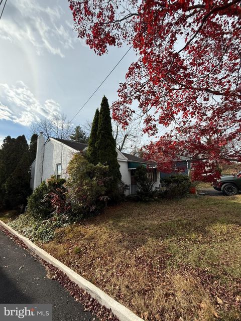 2732 OLD WELSH ROAD WILLOW GROVE PA 19090