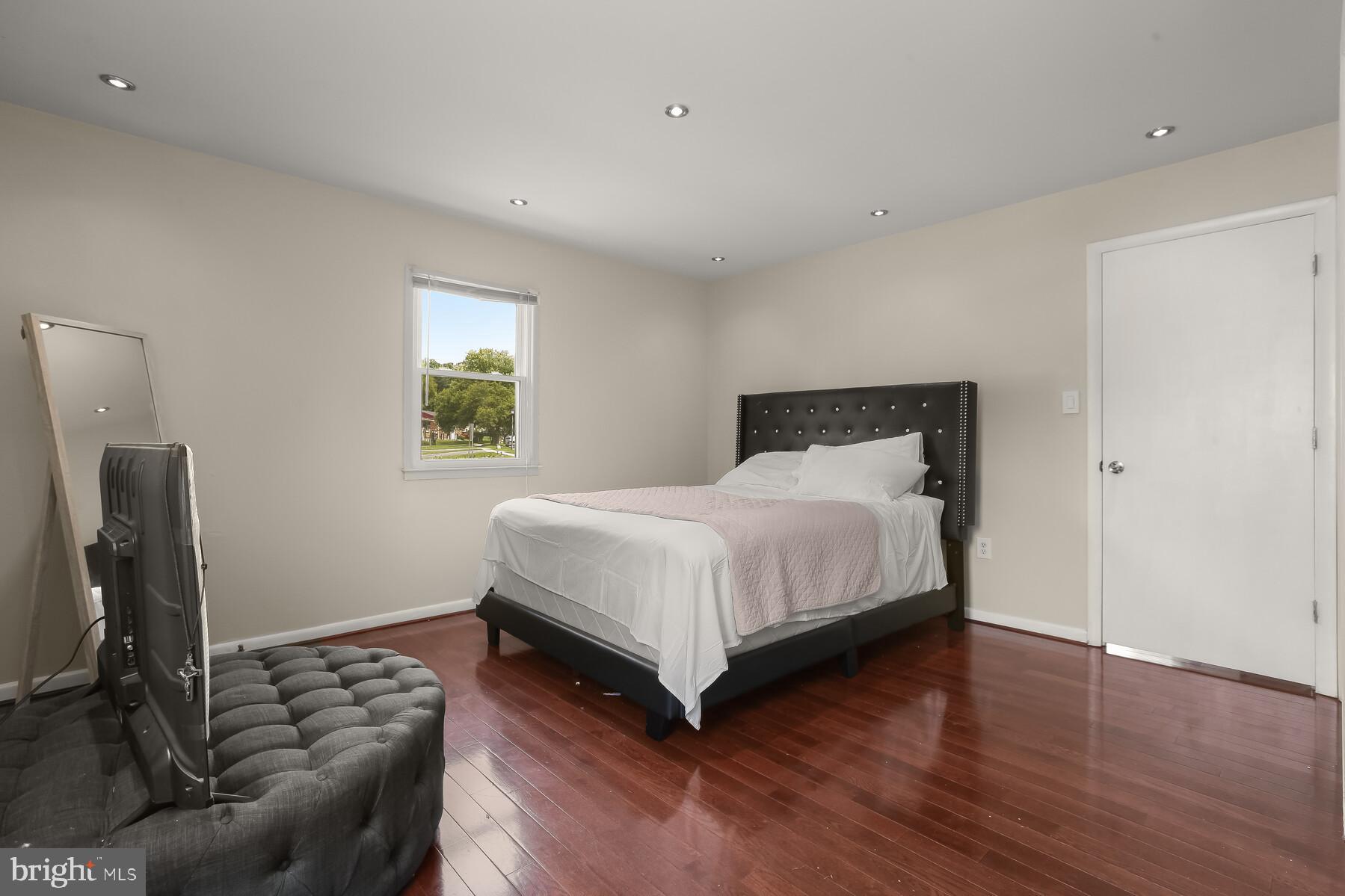 TANTALLON SOUTH - Residential