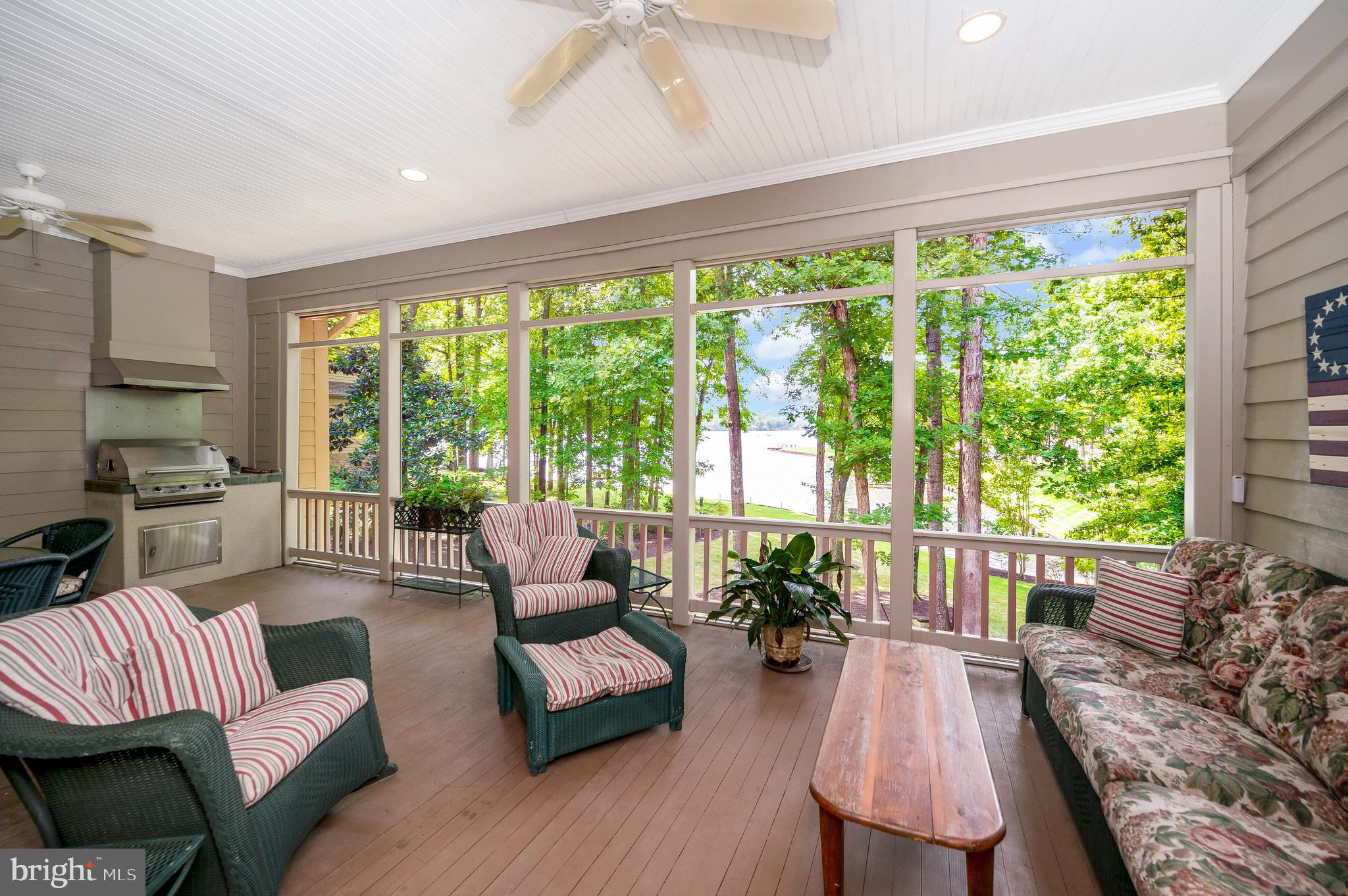 FAWN LAKE - Residential