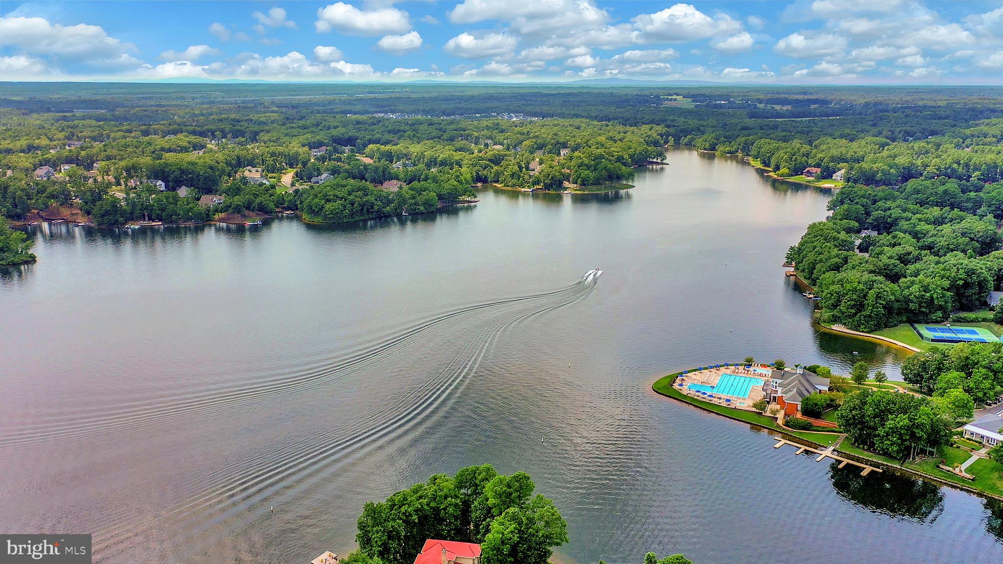 FAWN LAKE - Residential