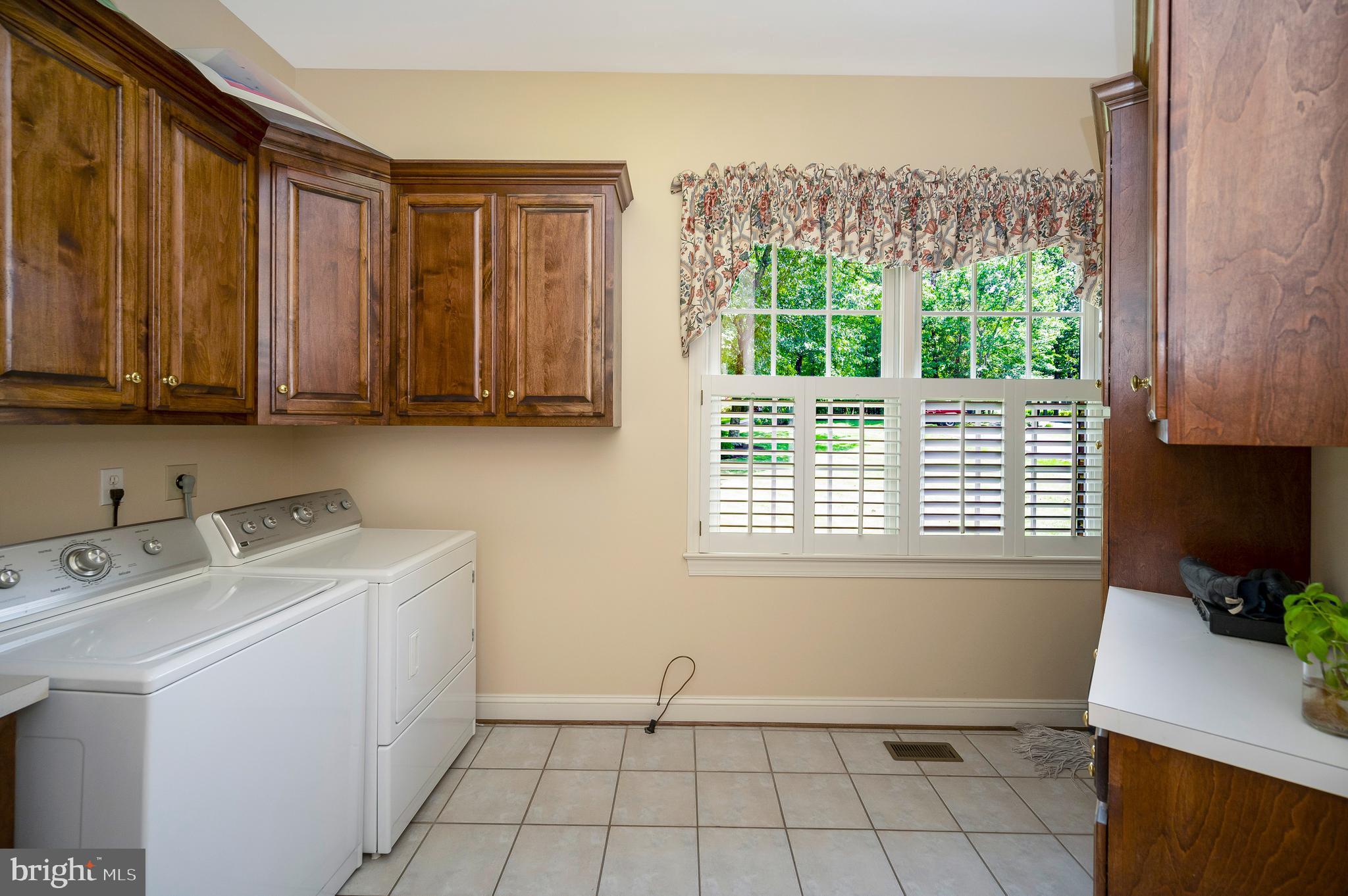 FAWN LAKE - Residential