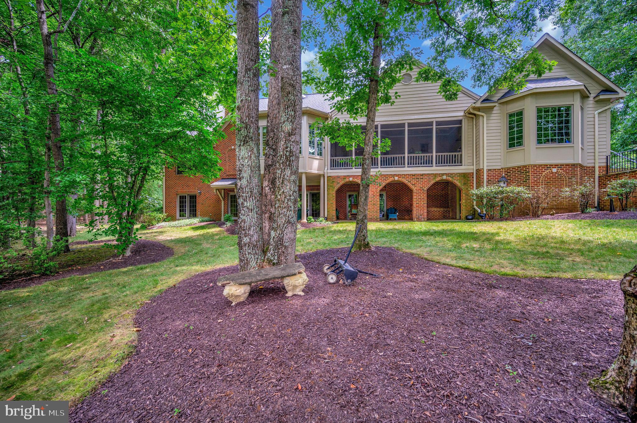 FAWN LAKE - Residential