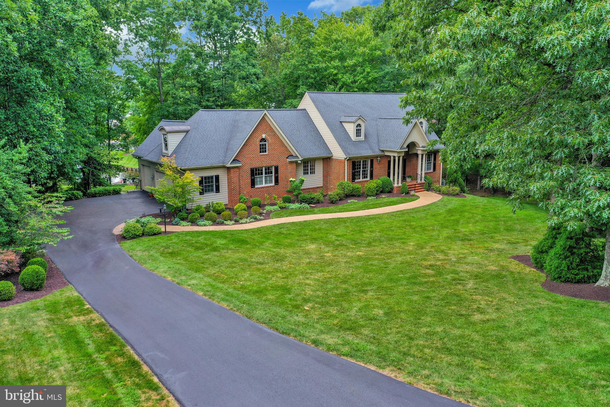 FAWN LAKE - Residential