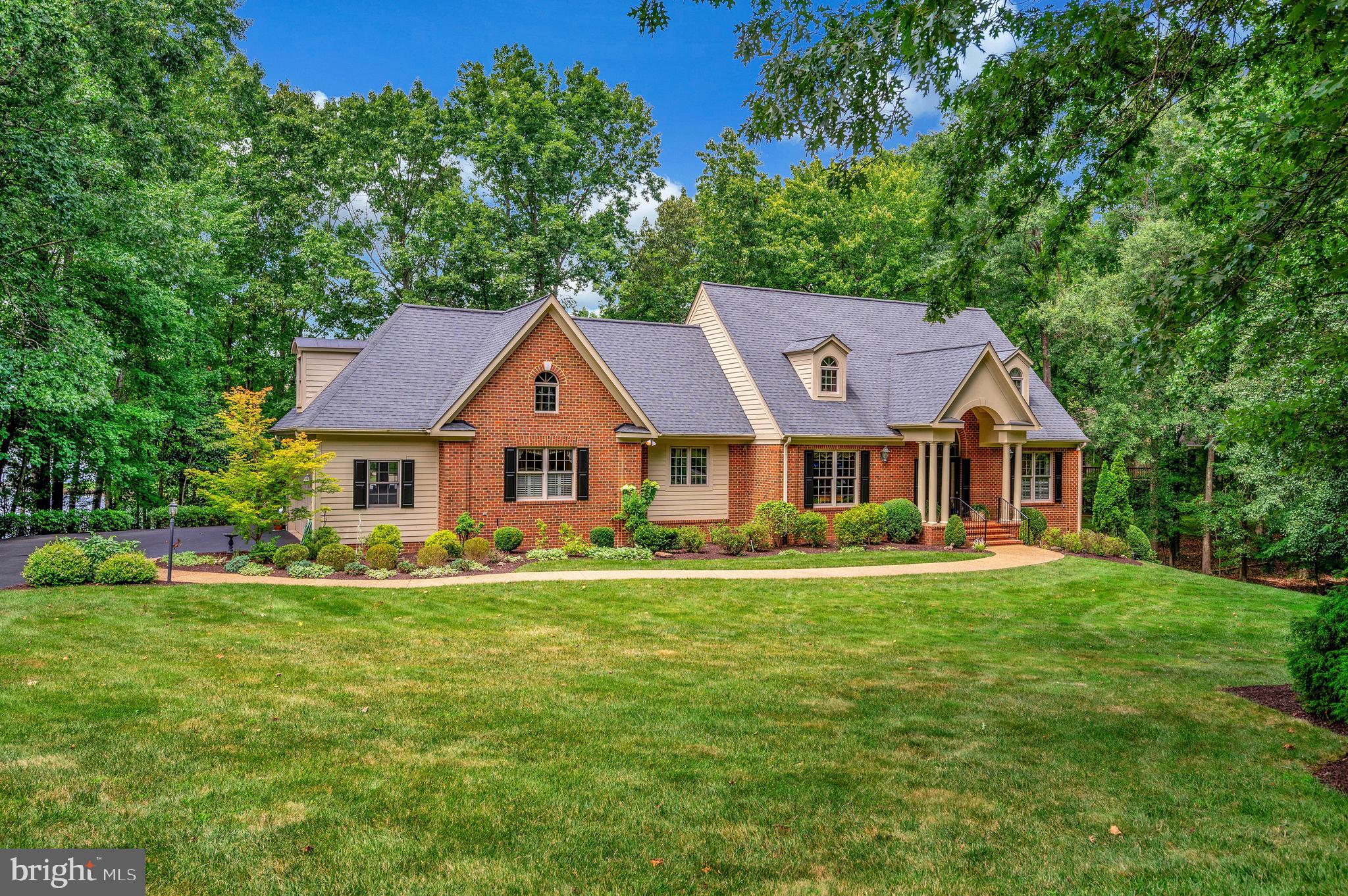 FAWN LAKE - Residential