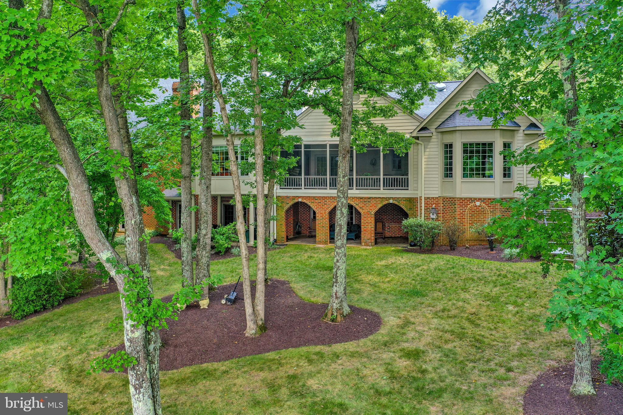 FAWN LAKE - Residential