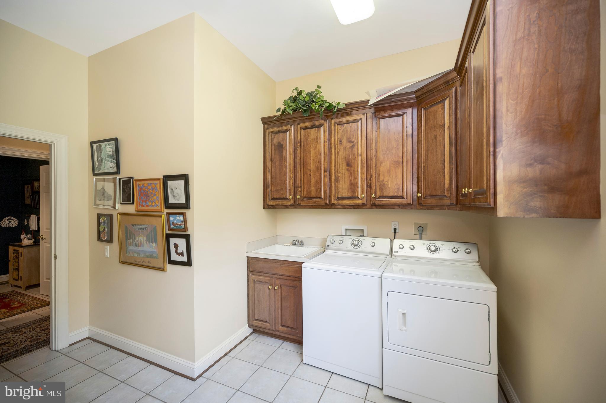 FAWN LAKE - Residential