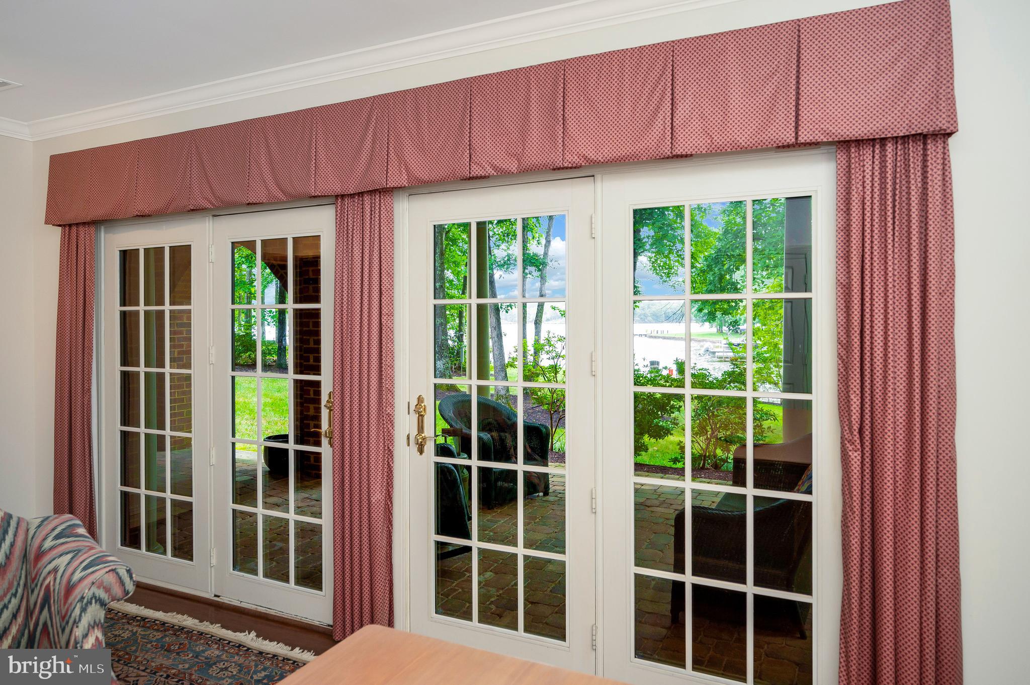 FAWN LAKE - Residential