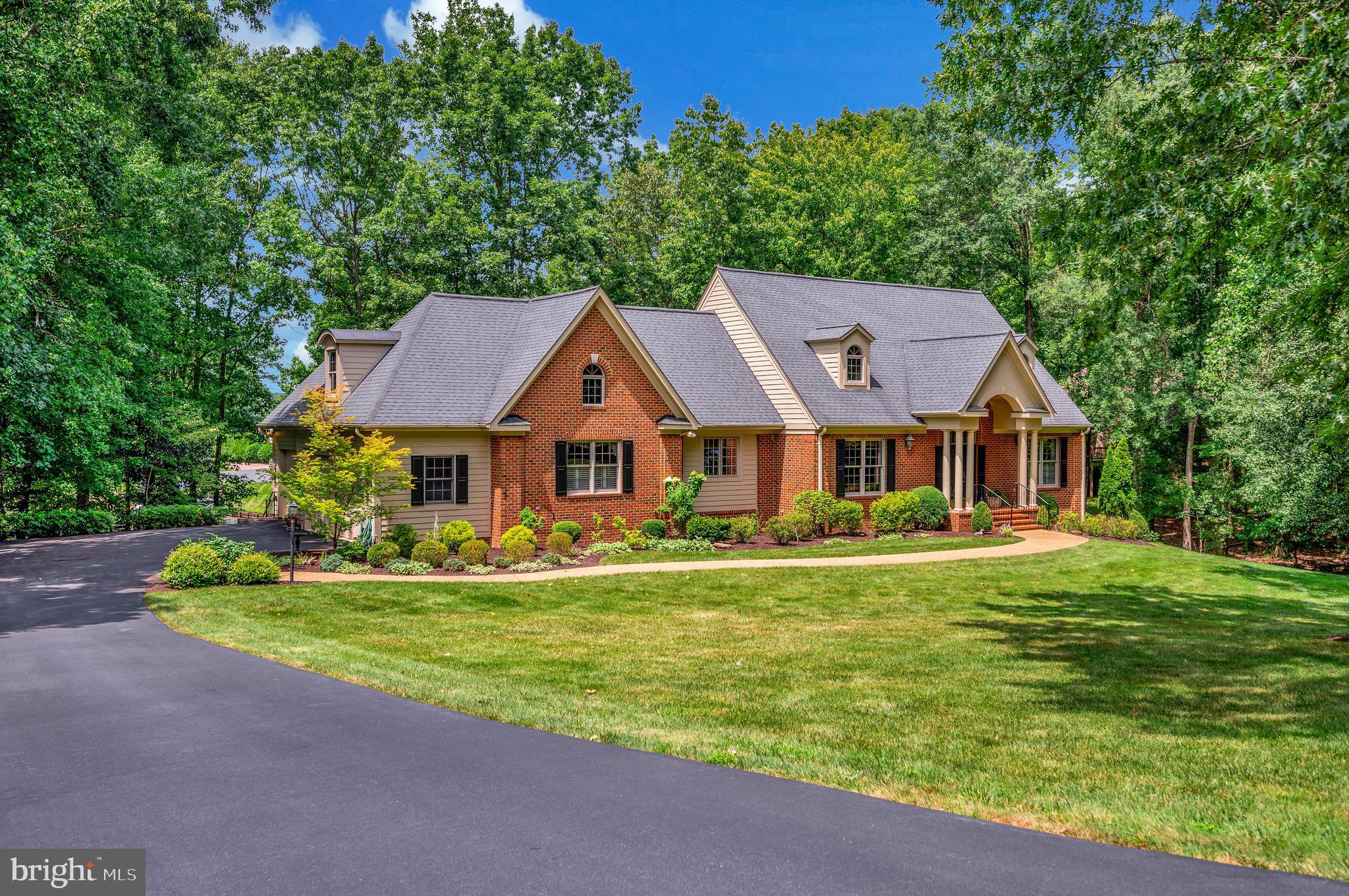 FAWN LAKE - Residential