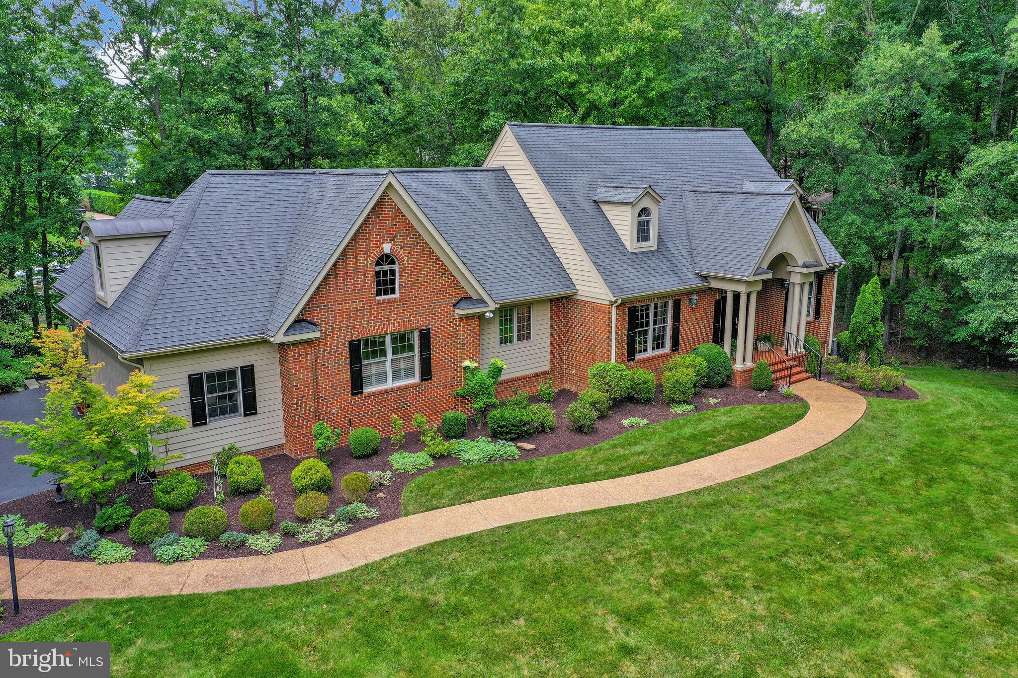 FAWN LAKE - Residential
